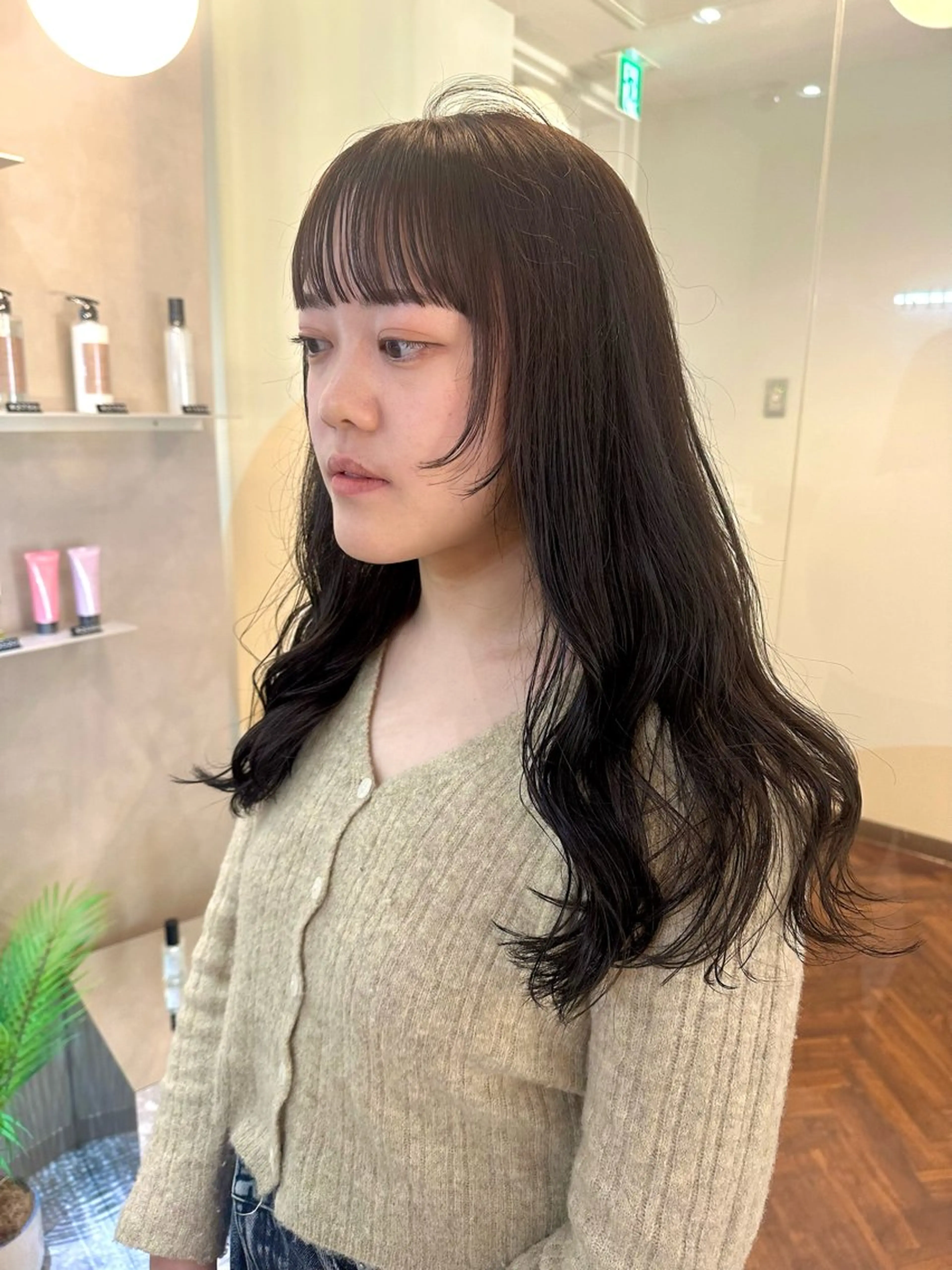 ロング カラー ダークグレー ダークグレージュ グレージュ 顔まわりレイヤー 顔周りカット ヘアカラー トリートメント レイヤー/ボブ/ 顔周り/yukinaのヘアスタイル