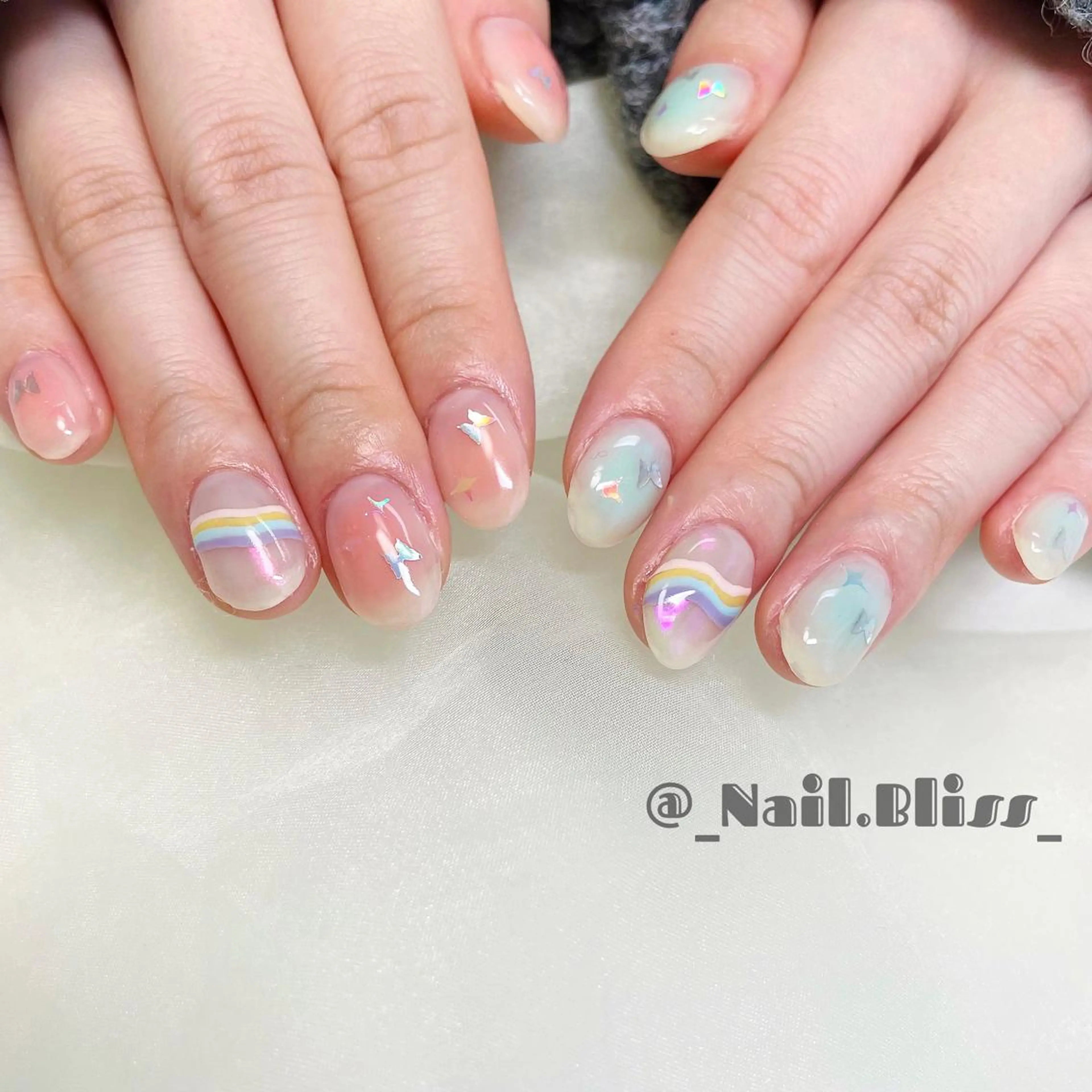 ネイル チークネイル ハンドネイル NAIL BLISSのネイルデザイン