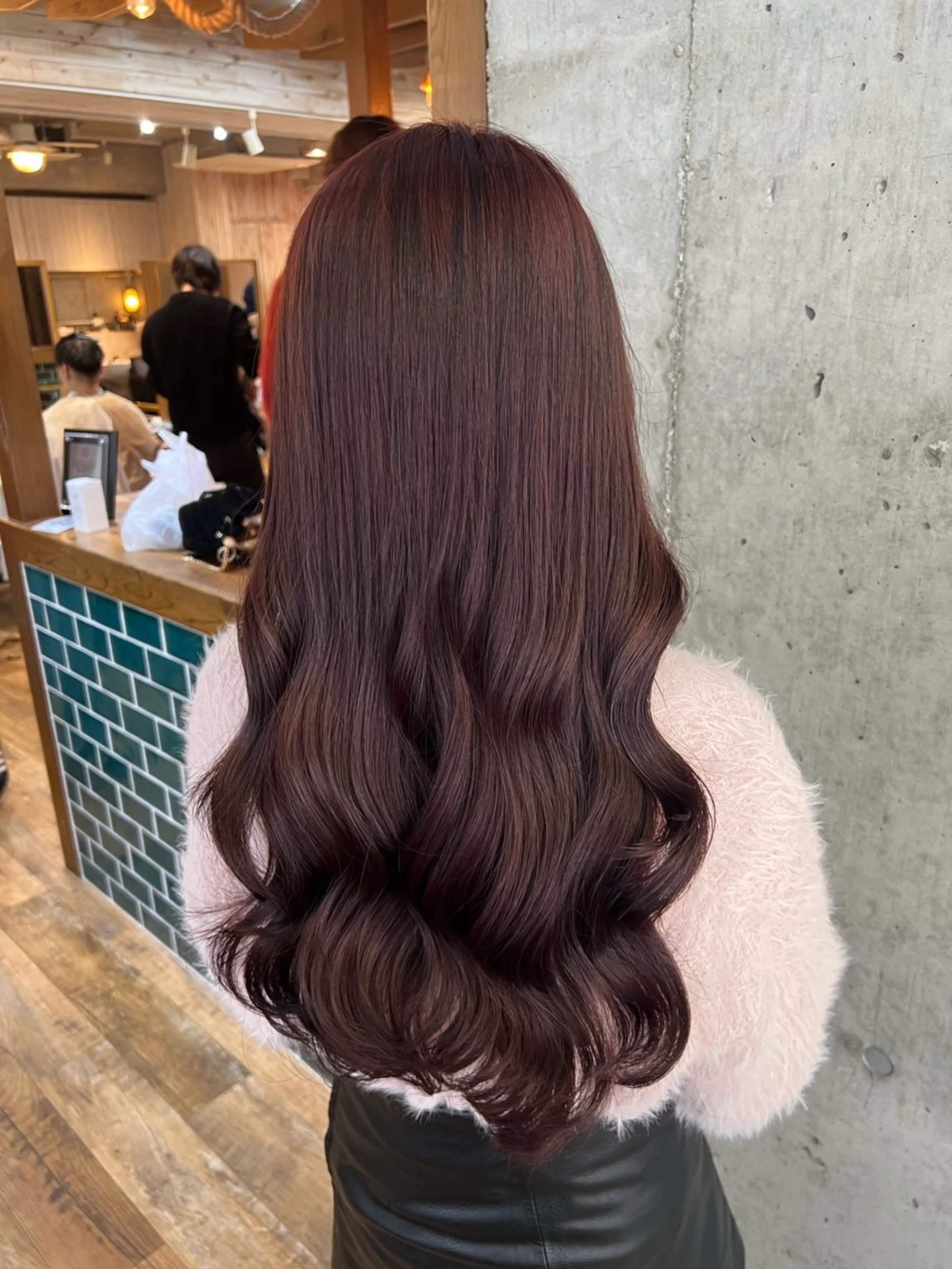 ロング カラー ブリーチ ダブルカラー ラベンダーカラー ブリーチなしカラー Soi rium所属・⭐️Manaka⭐️ 艶髪🩵ナチュラルのヘアスタイル