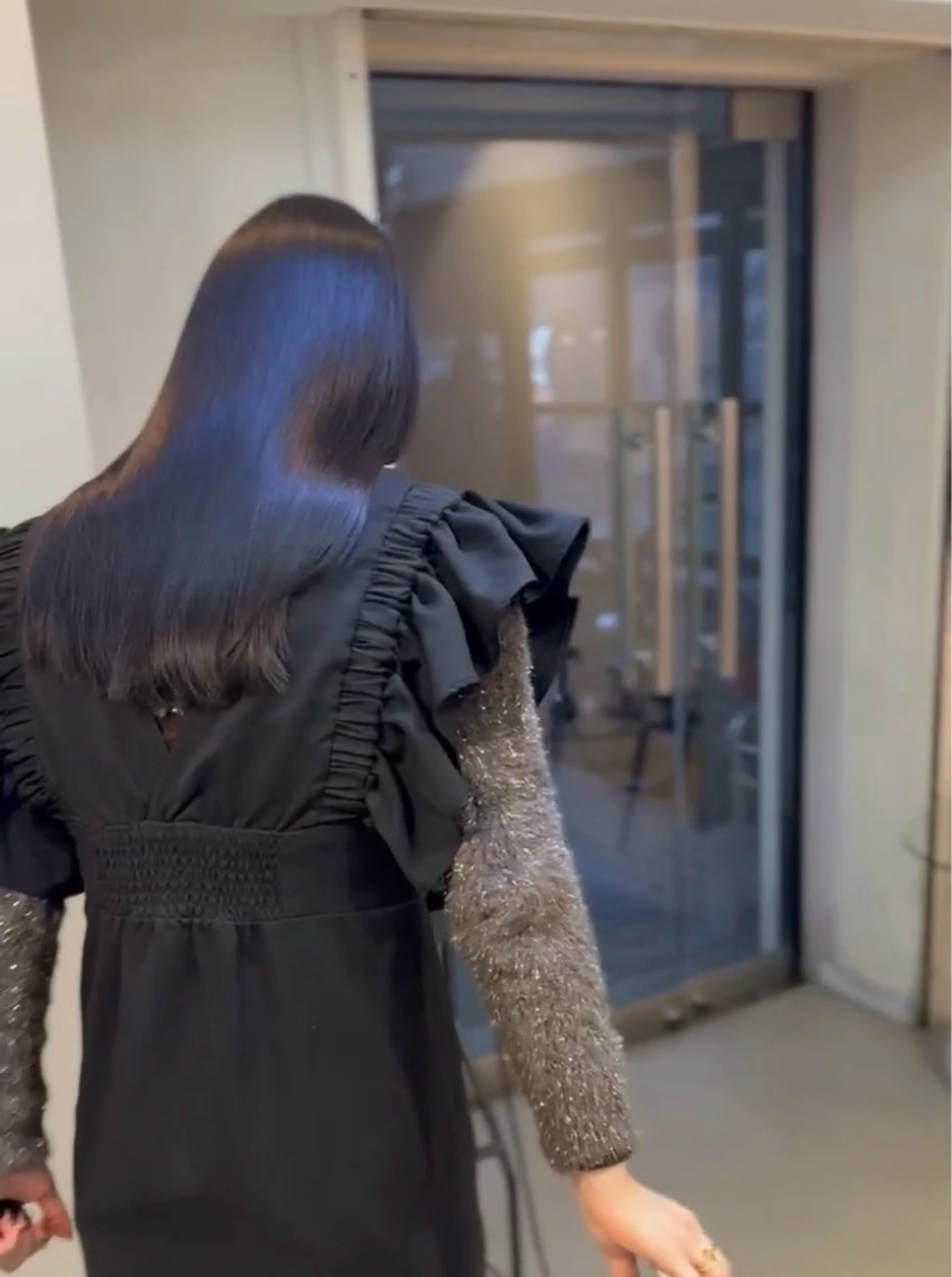 ロング 髪質改善 ロング 縮毛矯正 トリートメント カット トリートメント ⭕鏡のような劇艶/ 賀川サトシ⭕️のヘアスタイル