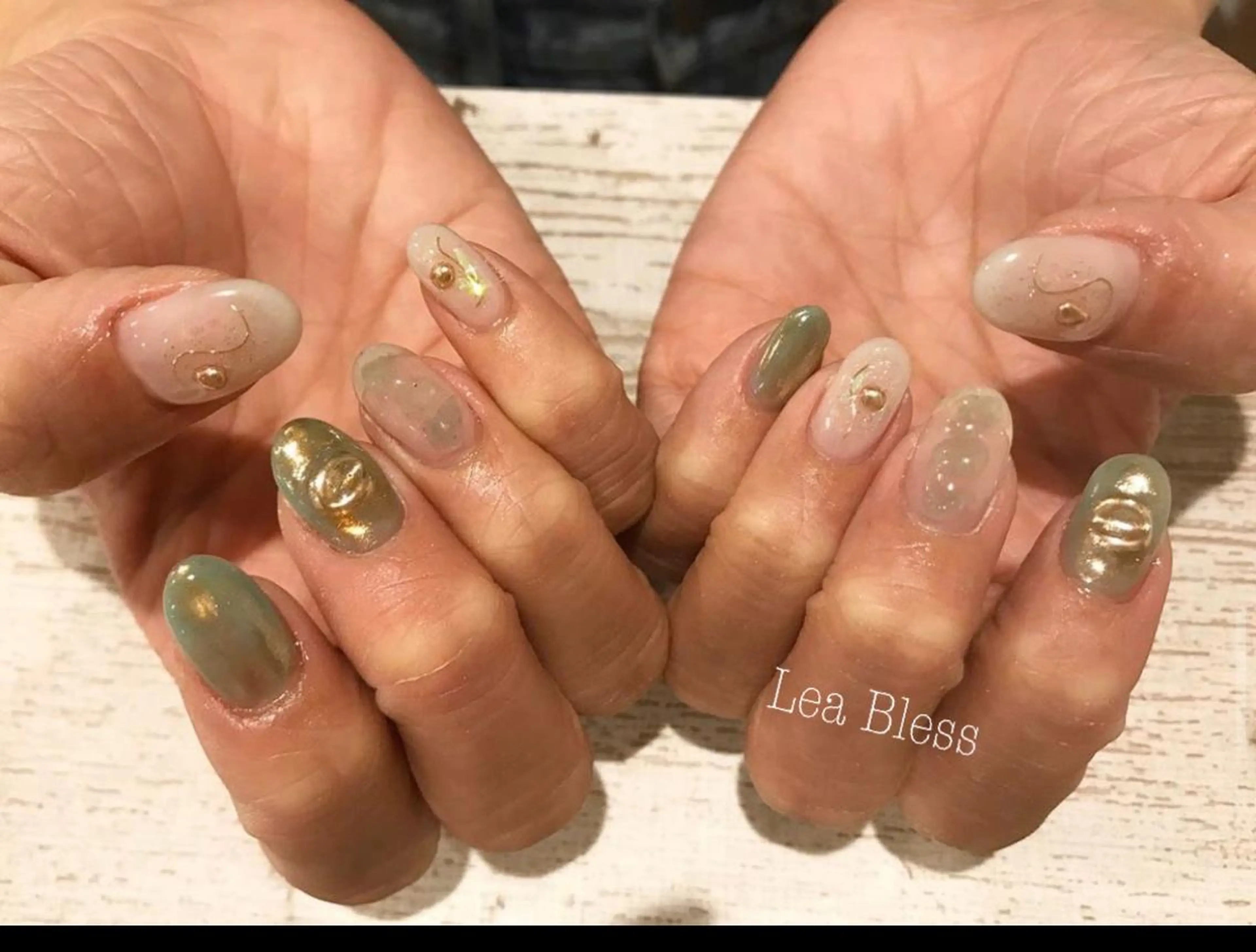 ネイル アートネイル Lea Bless 河原町のネイルデザイン