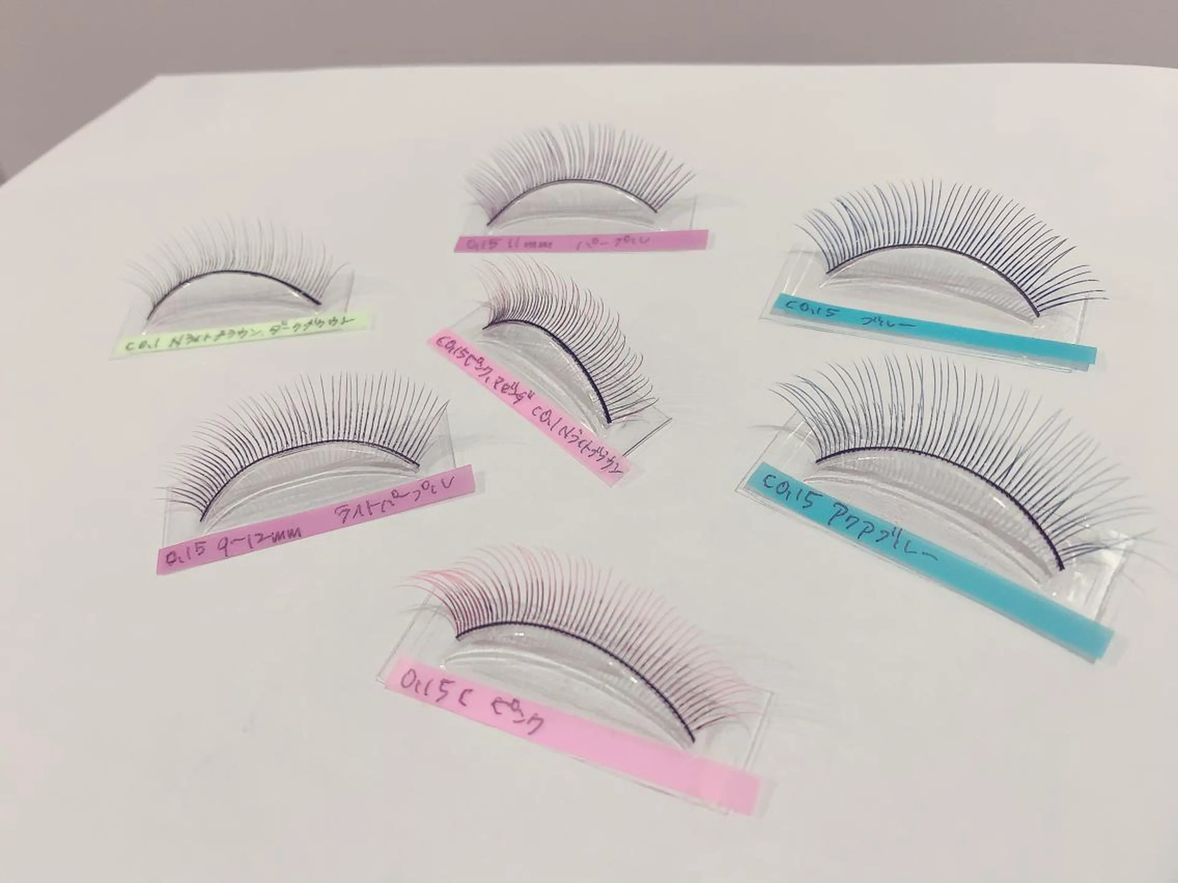 マツエク・マツパ 西岡 美香子のネイルデザイン