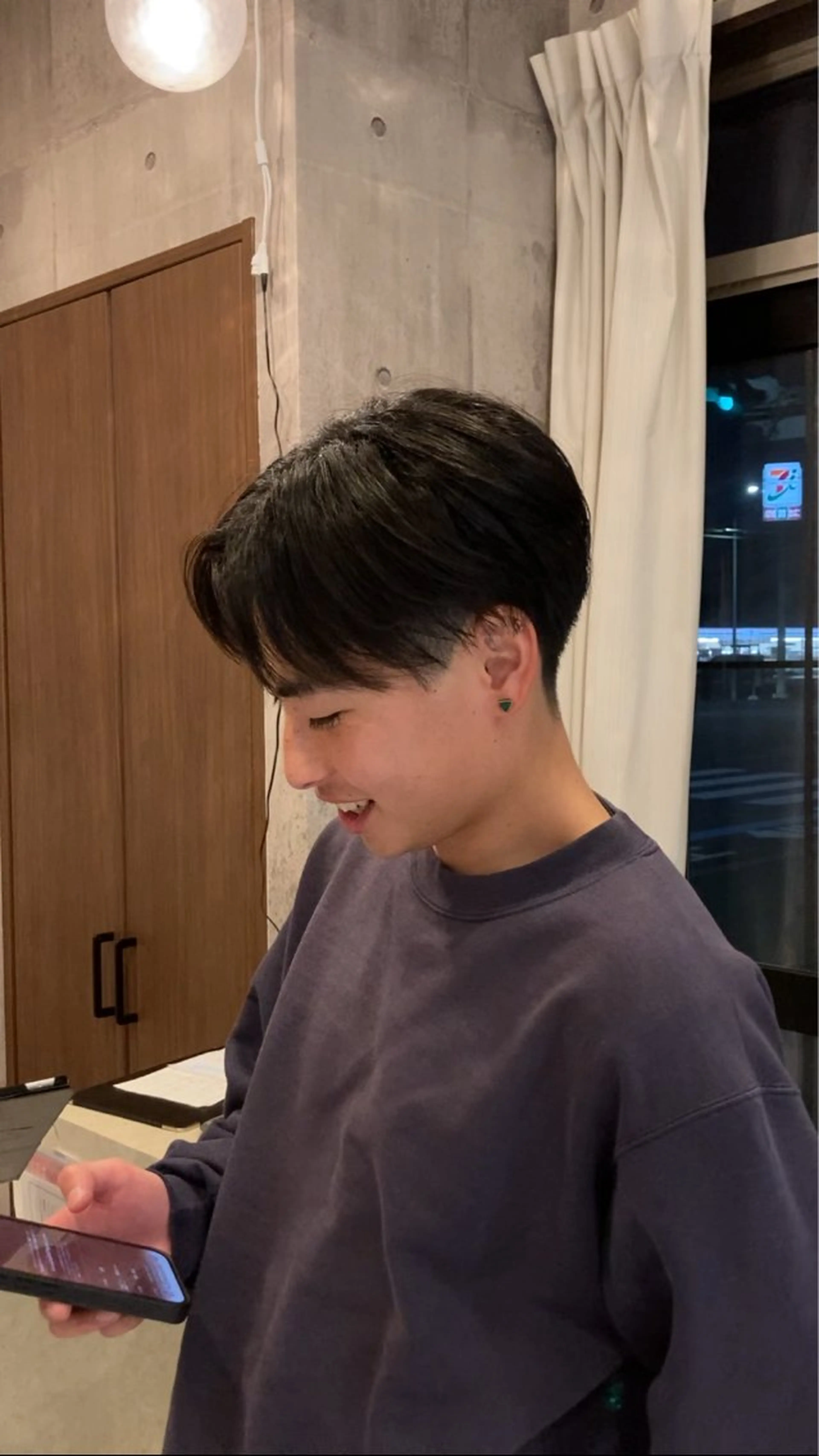 ショート メンズ センターパート ショートヘア カット HairSalon Productions所属・ハマノ ミユのヘアスタイル