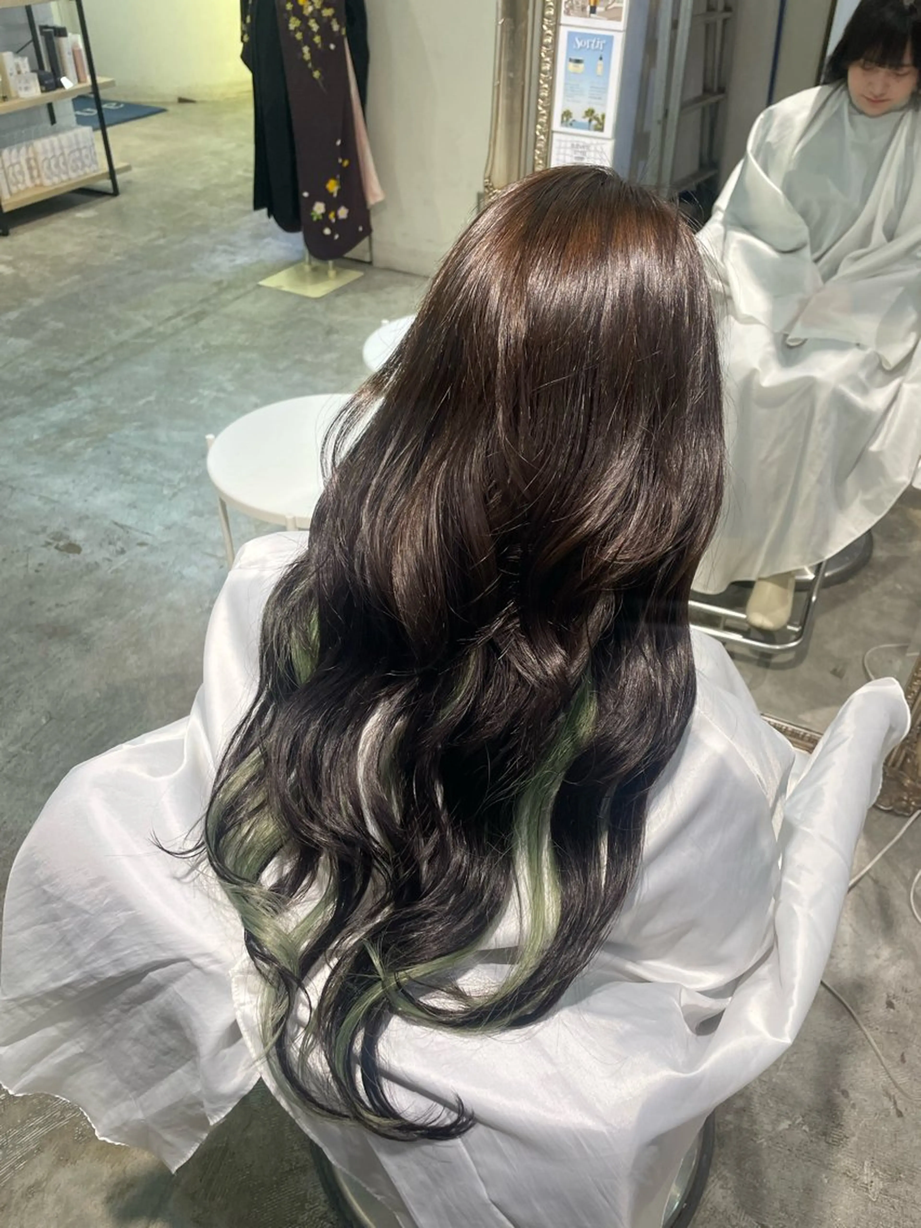 ロング AMRITA omotesando所属・艶ｶﾗｰ･:*個性派 ﾈｲﾙ🦋mire-のネイルデザイン