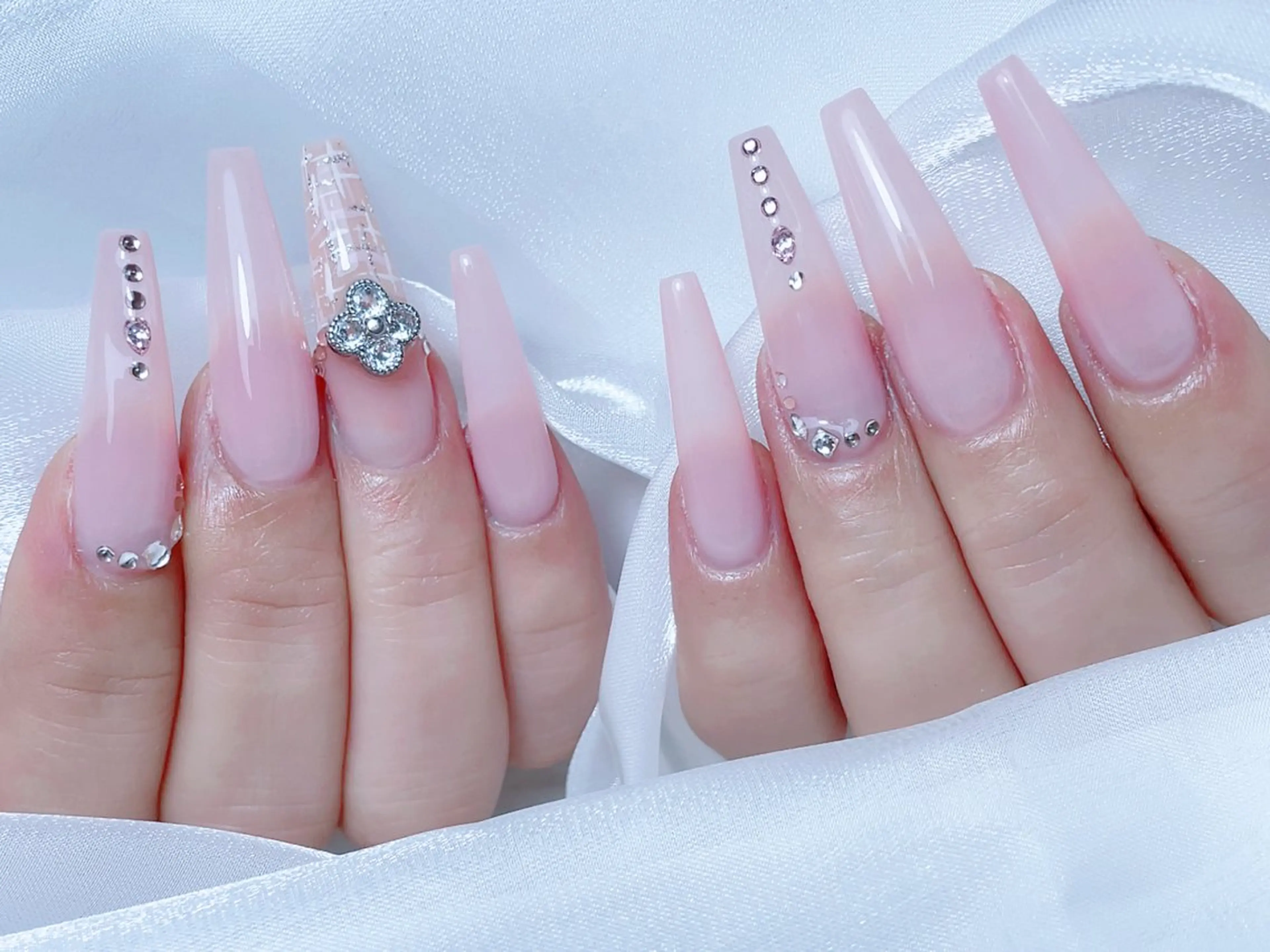 ネイル ハンドネイル M🌷nail 長さだし専門店のネイルデザイン