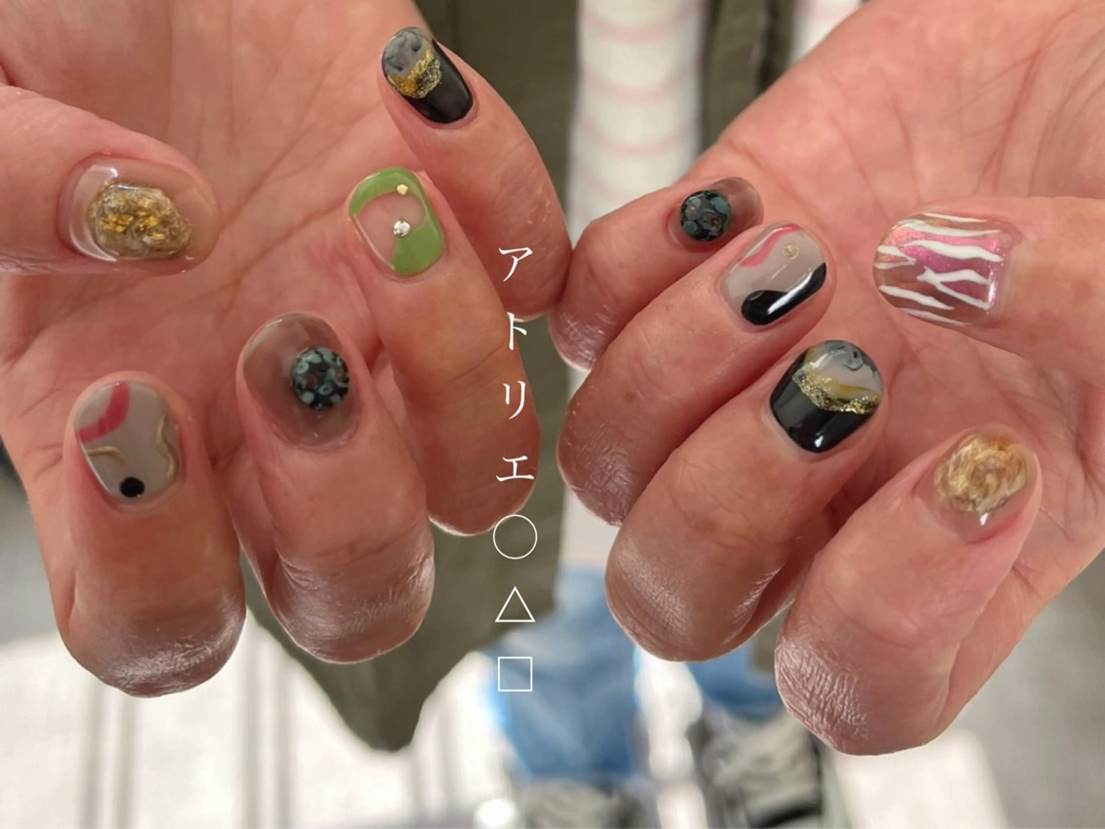 ネイル ハンドネイル アトリエ ○△□のネイルデザイン