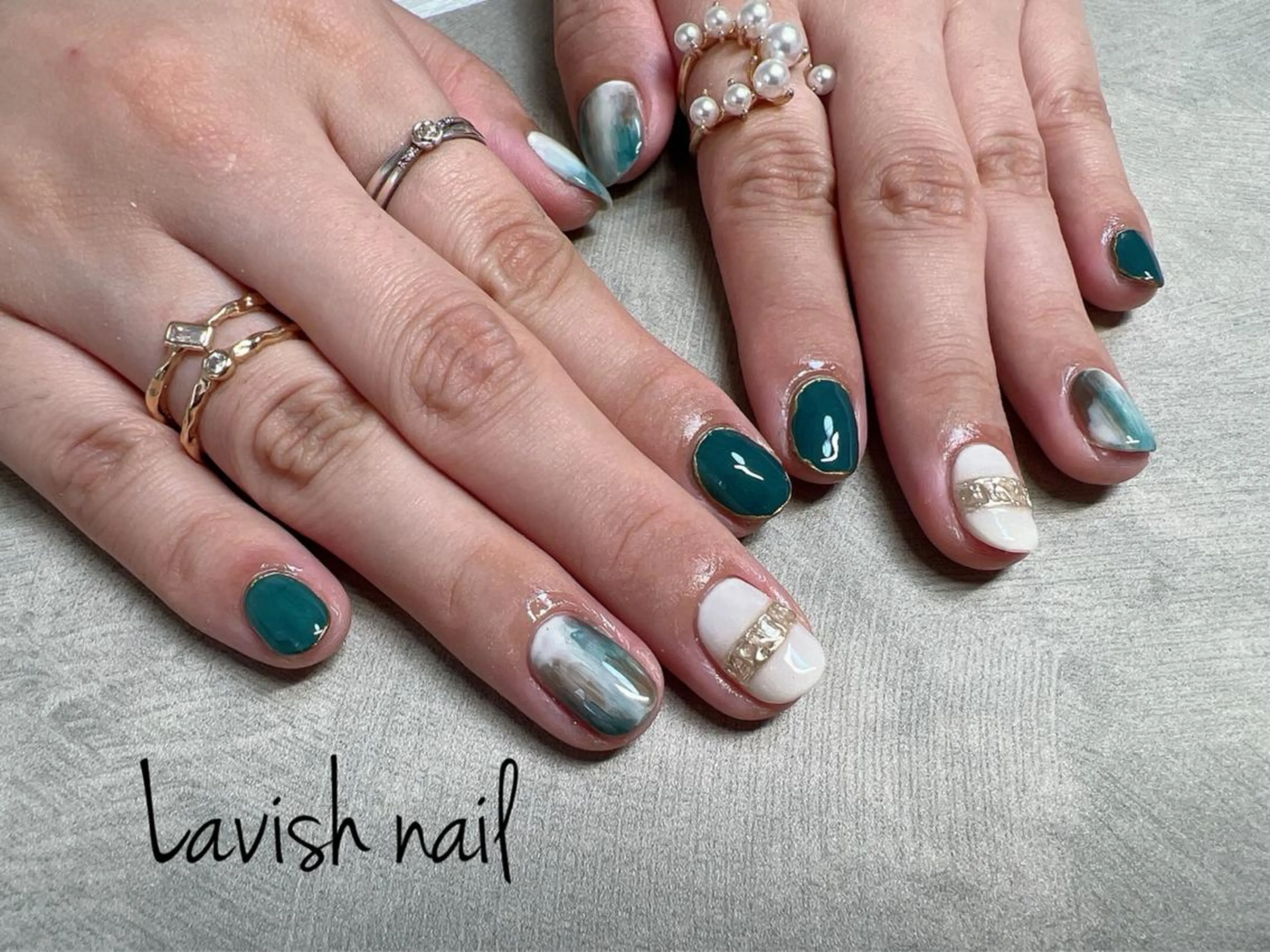 ネイル ハンドネイル Lavish nailのネイルデザイン