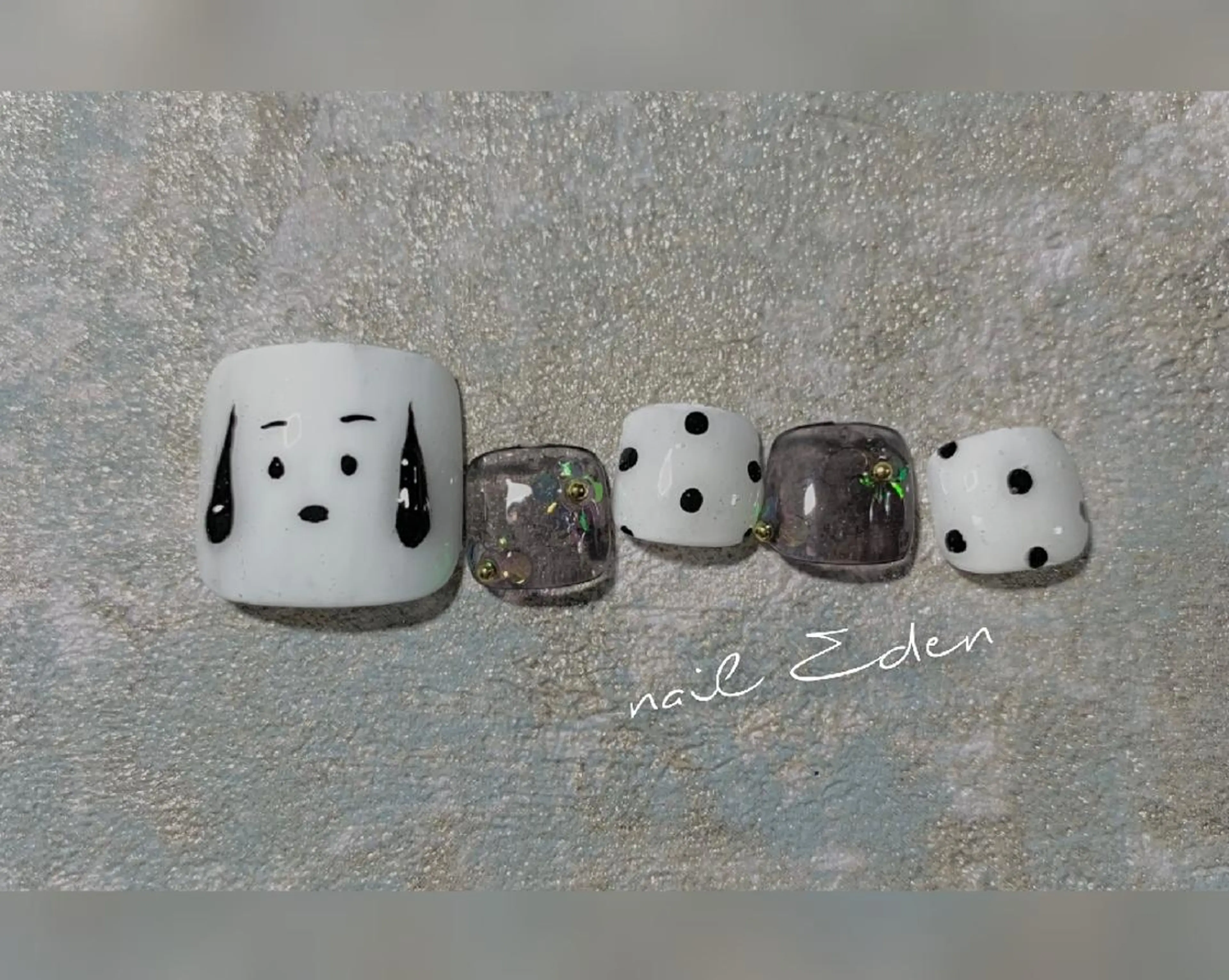 ネイル アートネイル フットネイル ワンカラーネイル フットネイル Eden　private nail saron所属・Eden ♾️のネイルデザイン