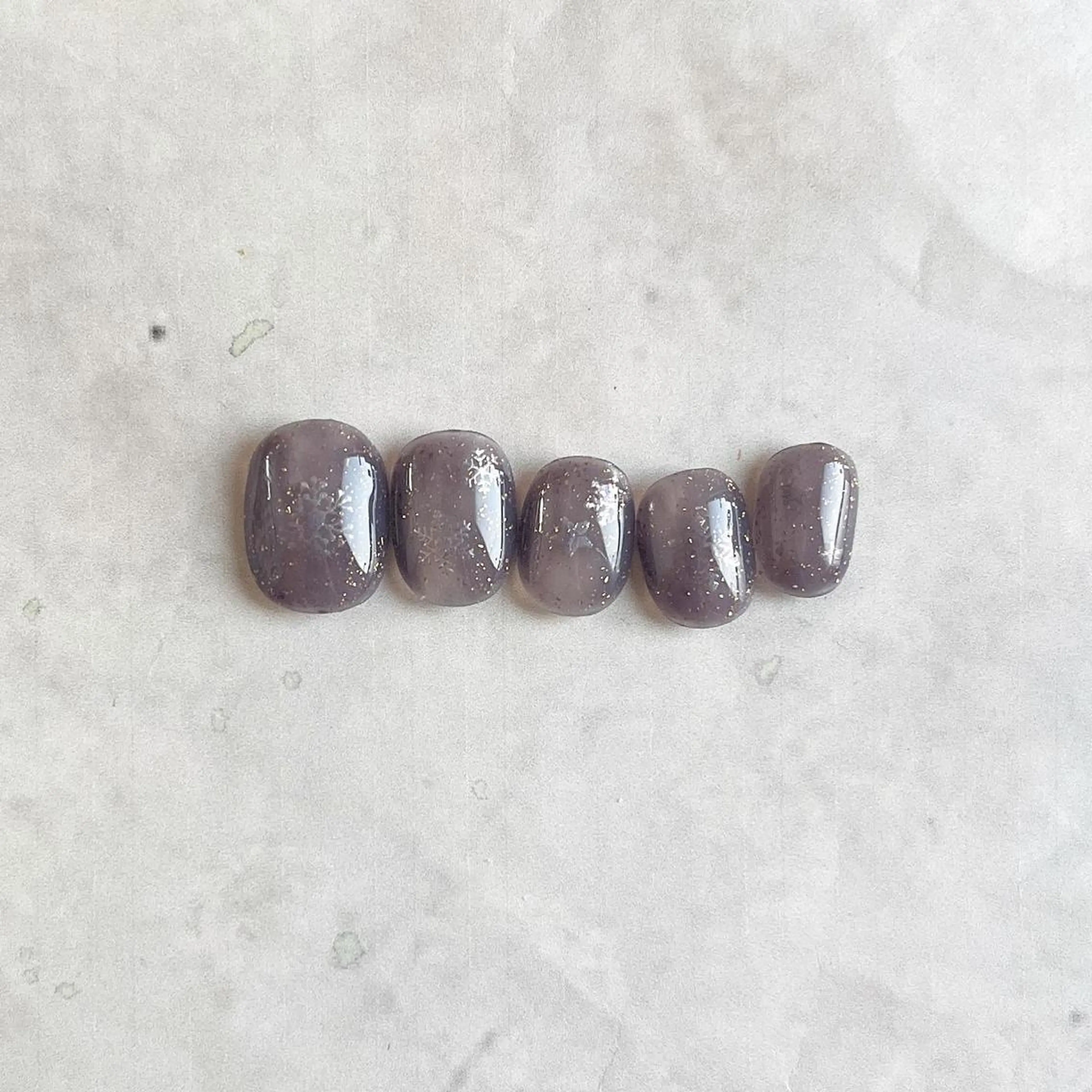 ネイル キラキラネイル 冬ネイル フリーランス¨̮⃝ ネイリストOKADAのネイルデザイン