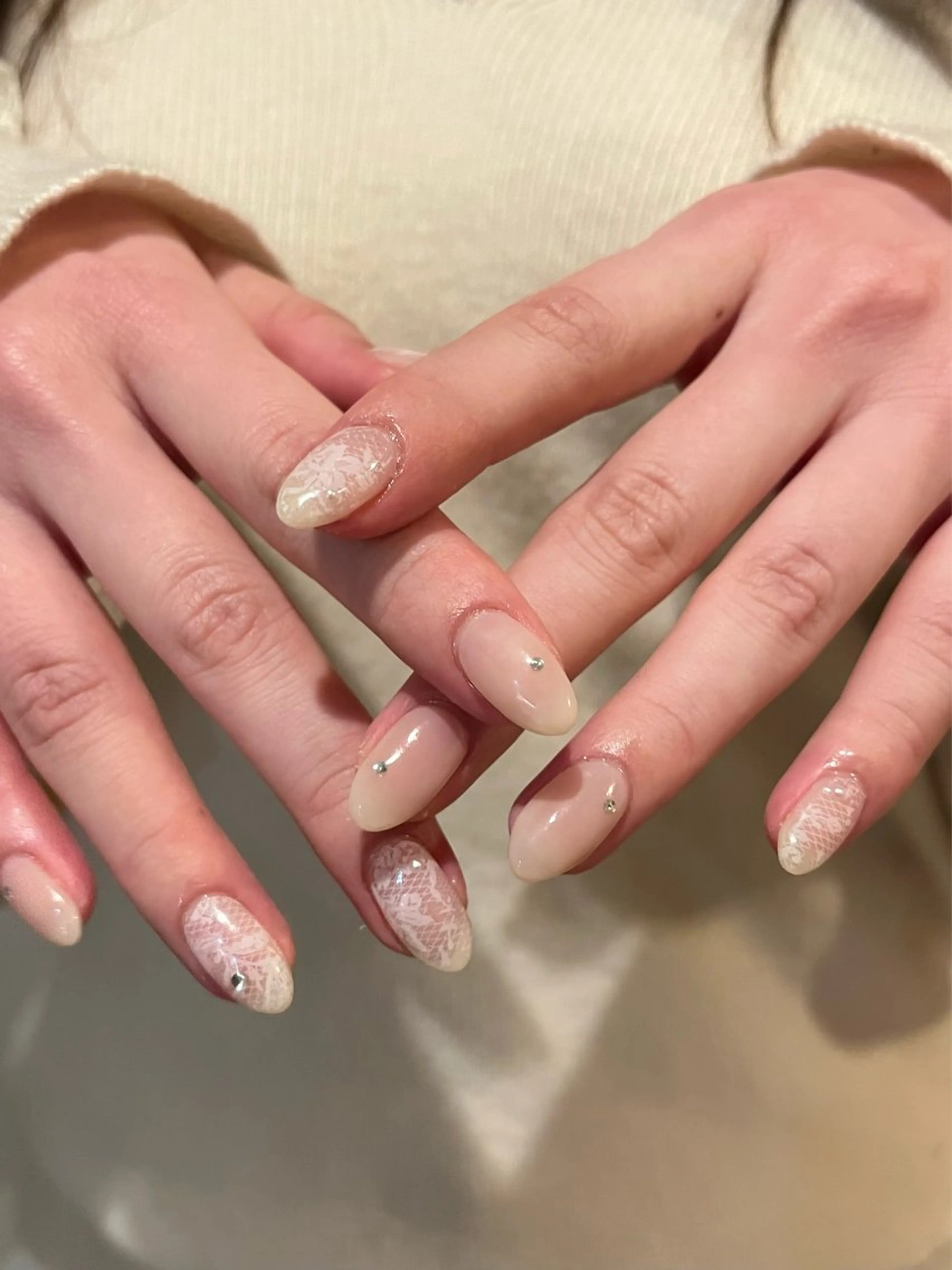 ネイル 長さ出し レース 持ち込み ワンカラーネイル シンプルネイル ハンドネイル NORA南青山/ kanohaのネイルデザイン