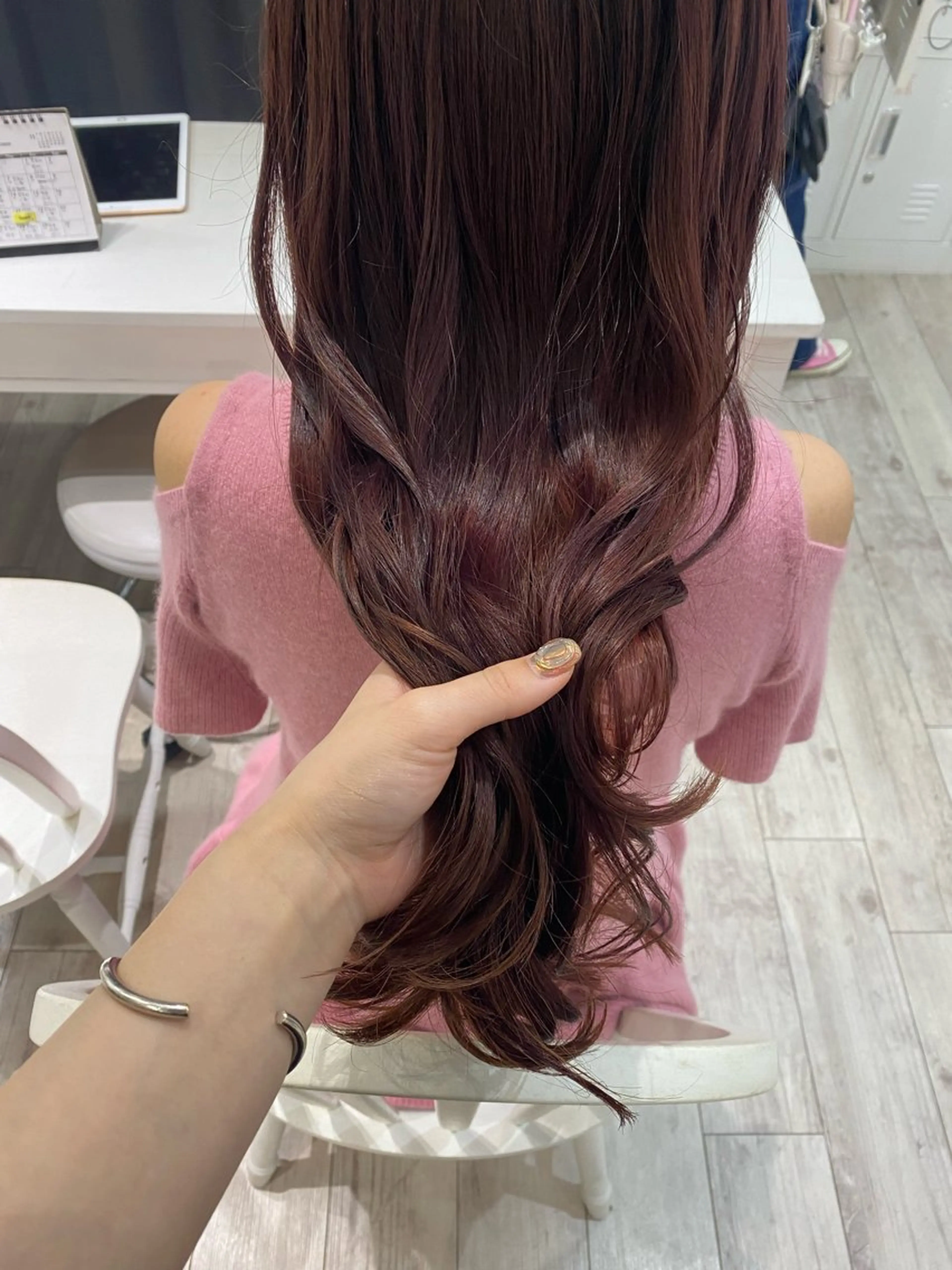 ロング カラー ボルドーカラー レッドカラー 髙橋 秀果のヘアスタイル