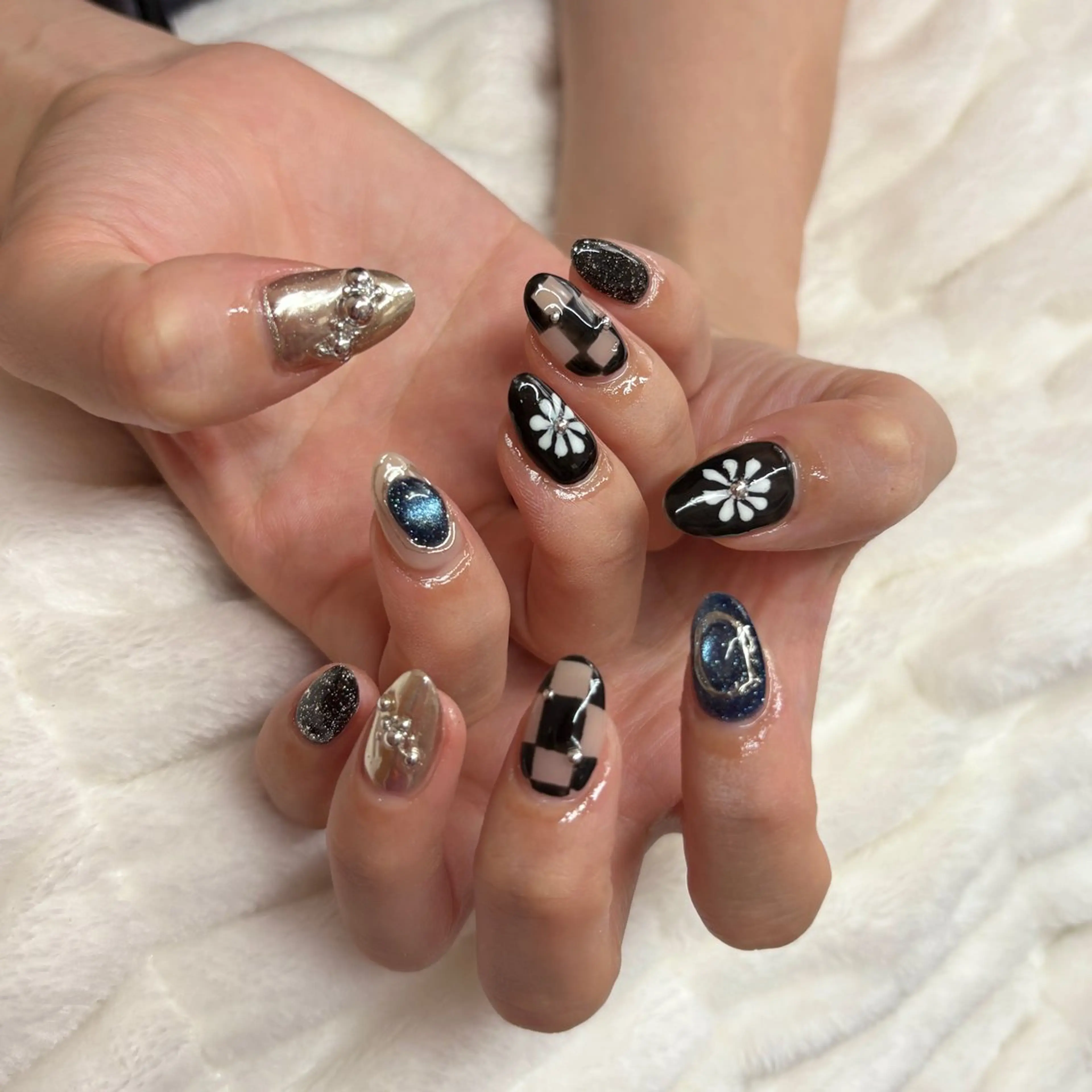 ネイル Lueur nailのネイルデザイン