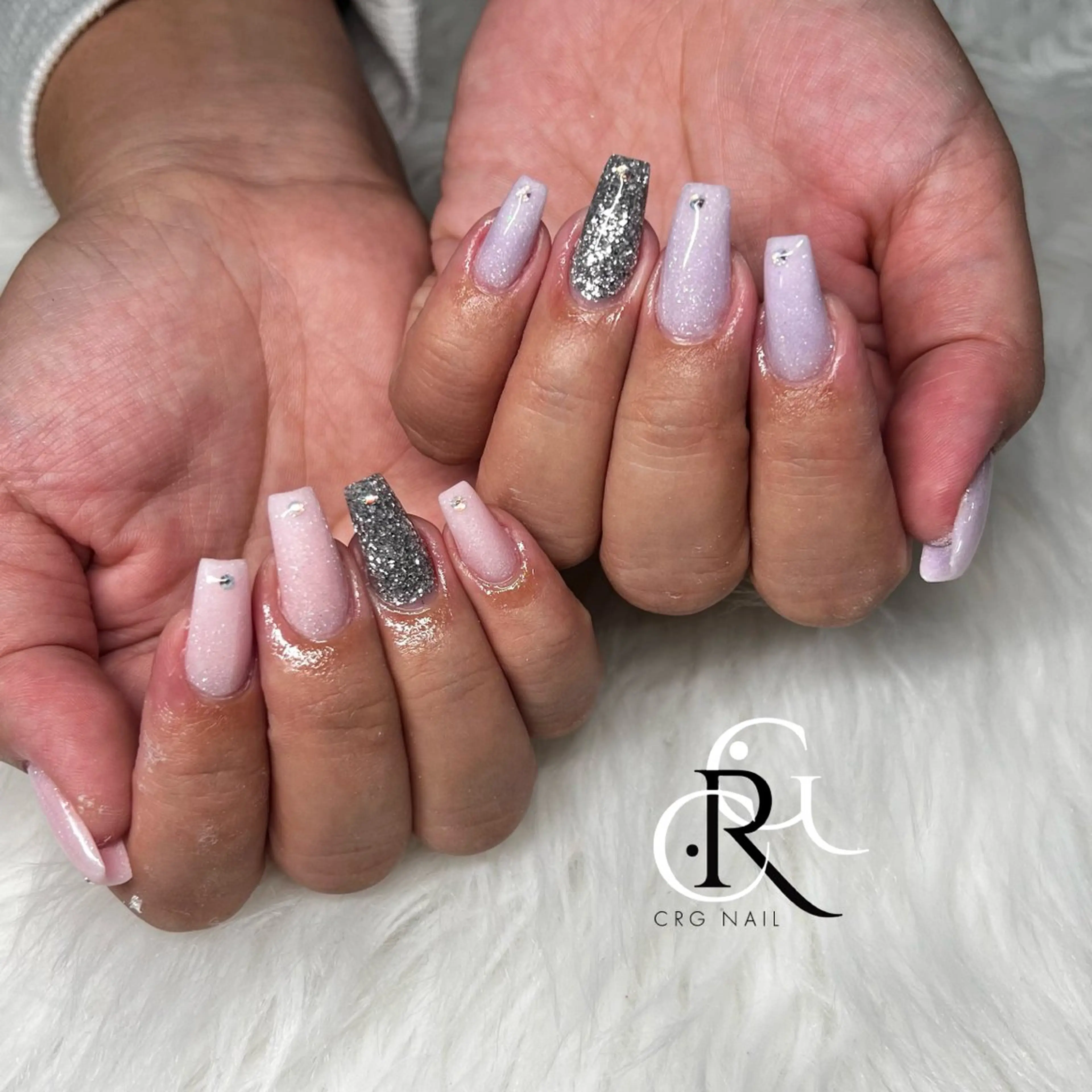 ネイル ラメ(グリッター) ワンカラーネイル スカルプネイル シンプルネイル ハンドネイル 美フォルム✨ CRG　RURIのネイルデザイン