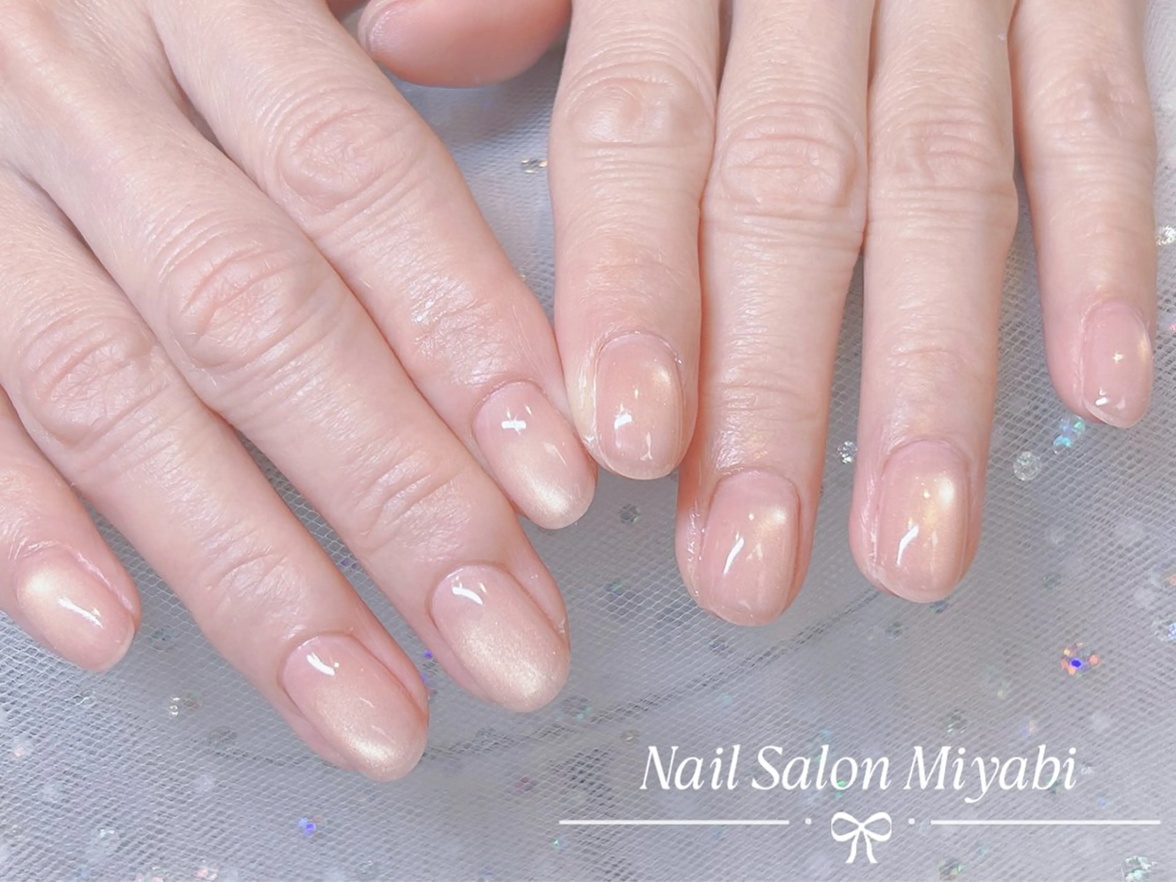 ネイル 氷ネイル・うるうるネイル マグネットネイル ハンドネイル Nail Salon Miyabi所属・当日予約OK🫶🏻 Mai *のネイルデザイン