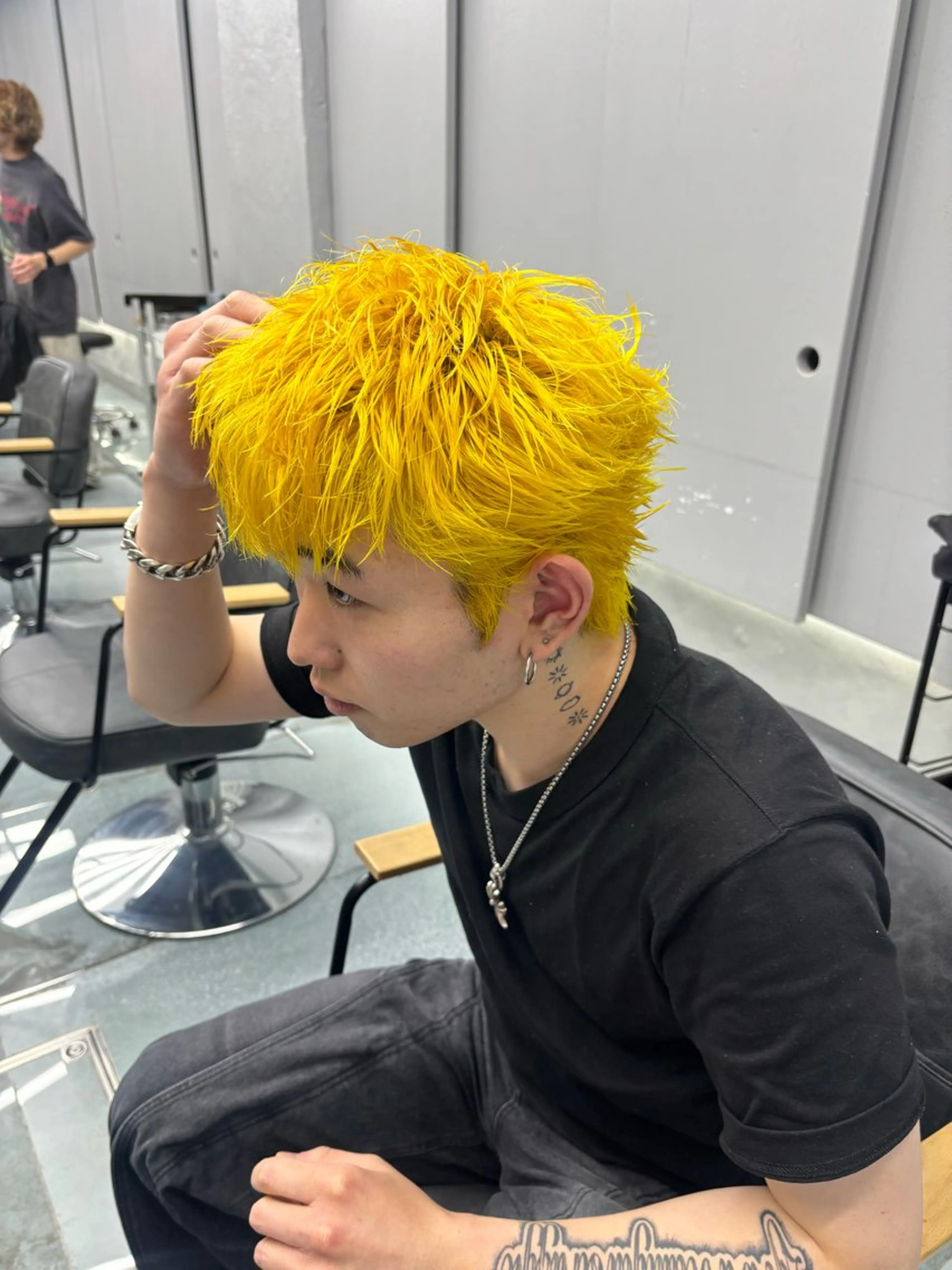 カラー ブリーチ ブロンド ヘアカラー メンズパーマ/韓国 ヘア/Mino🤍のヘアスタイル