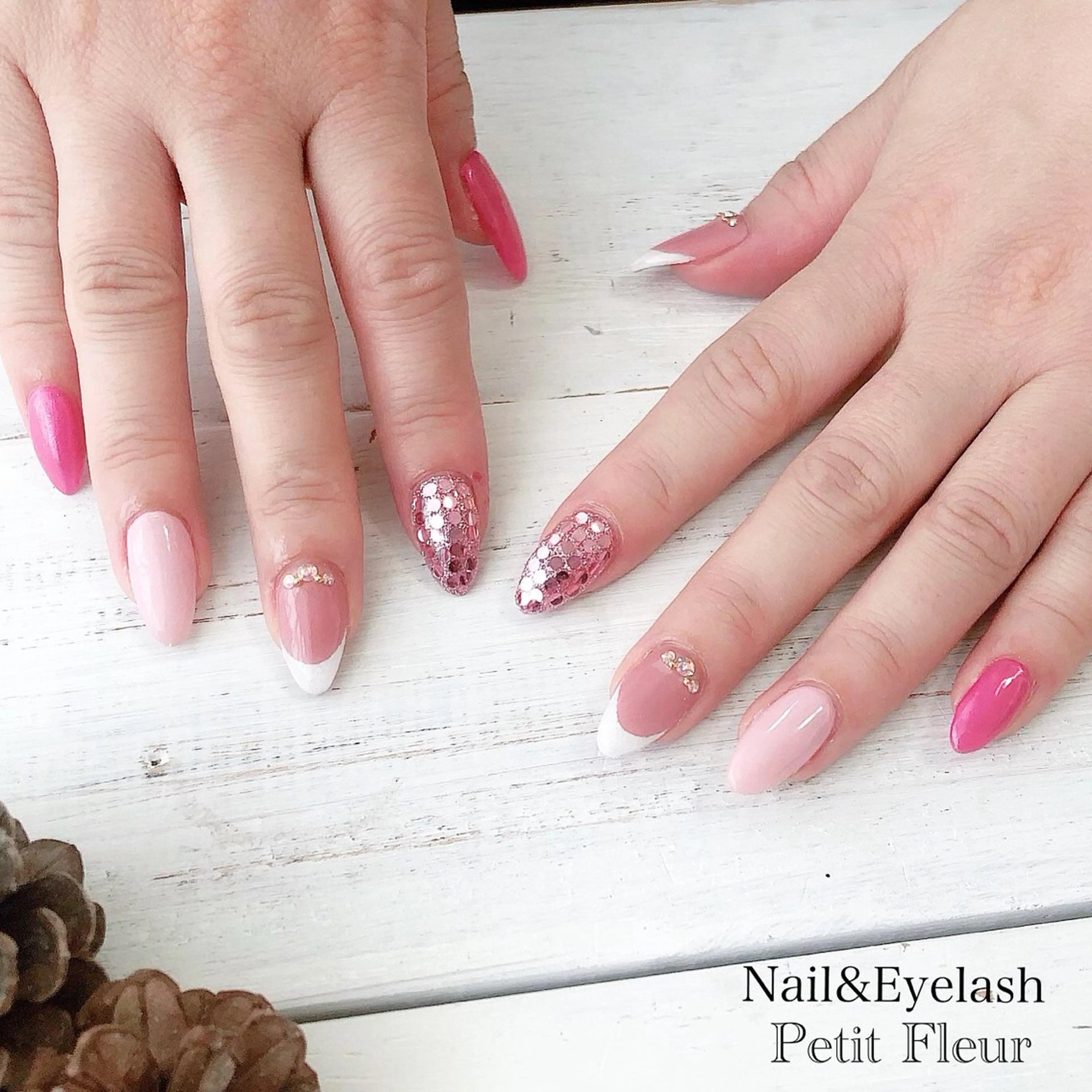 ネイル Petit Fleur所属・青柳 亜梨奈のマツエク・マツパデザイン