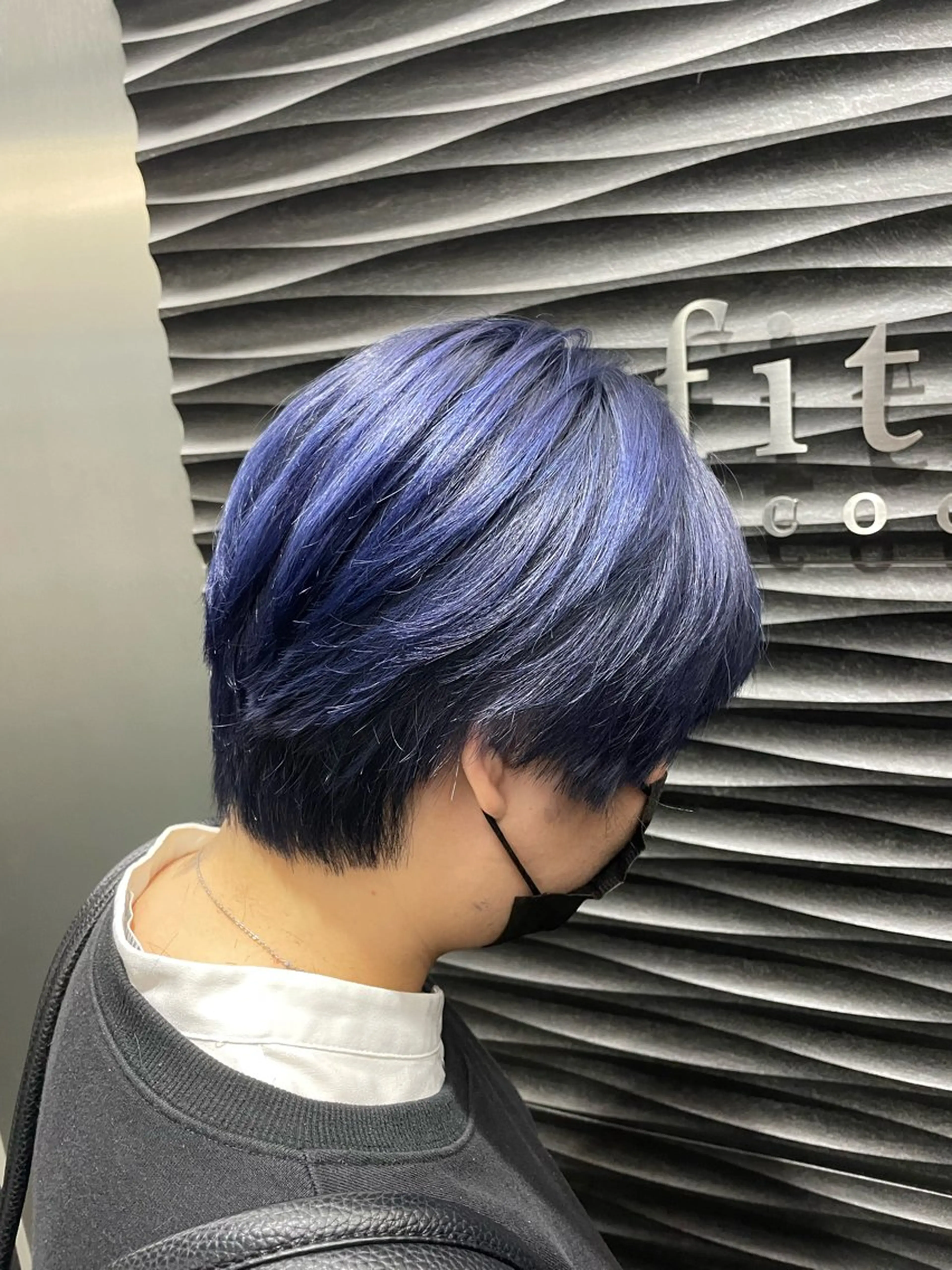 ショート カラーブリーチ特化 石原勇希のヘアスタイル