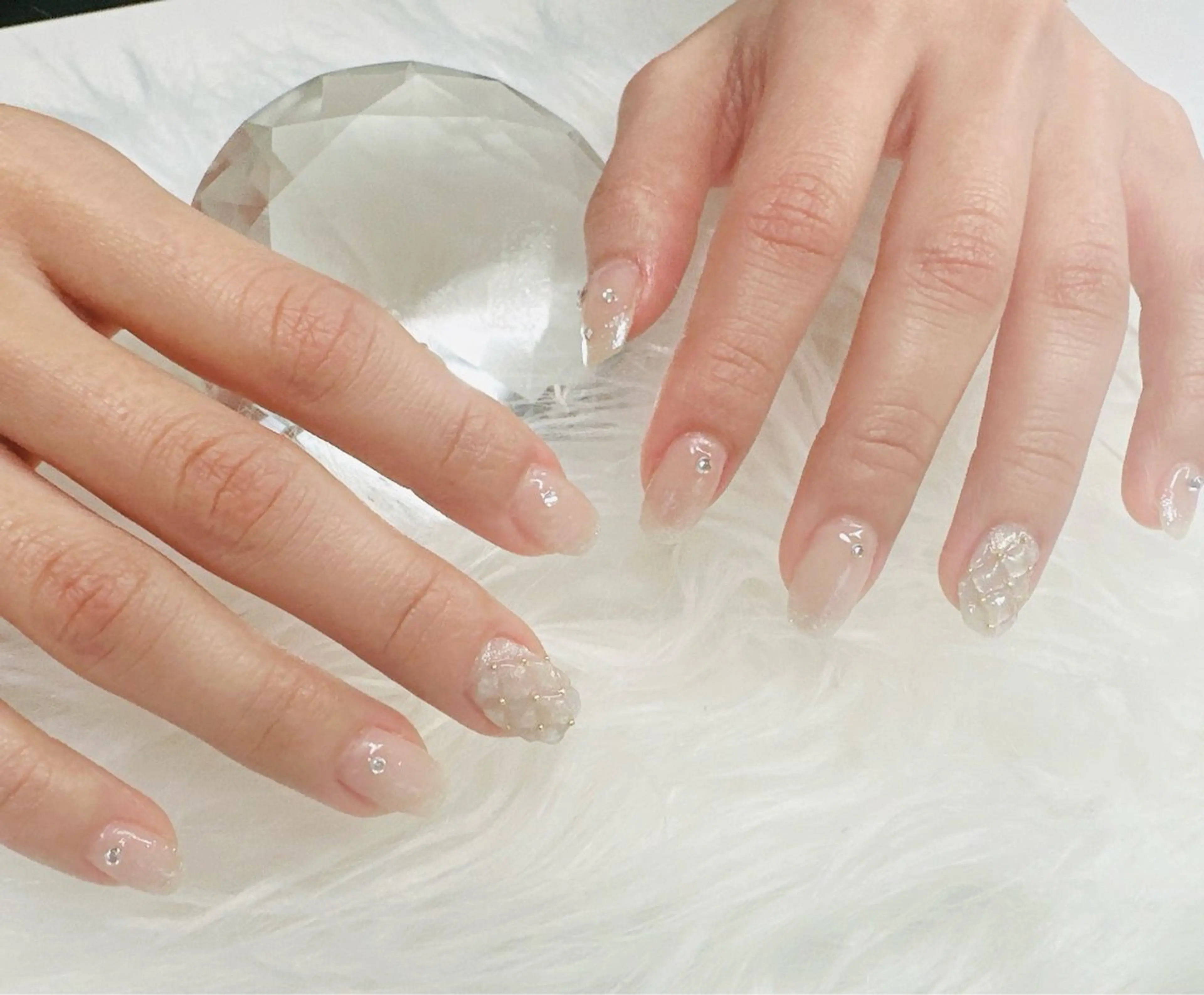 ネイル キラキラネイル マグネットネイル 春ネイル nailsalon oluoluのネイルデザイン