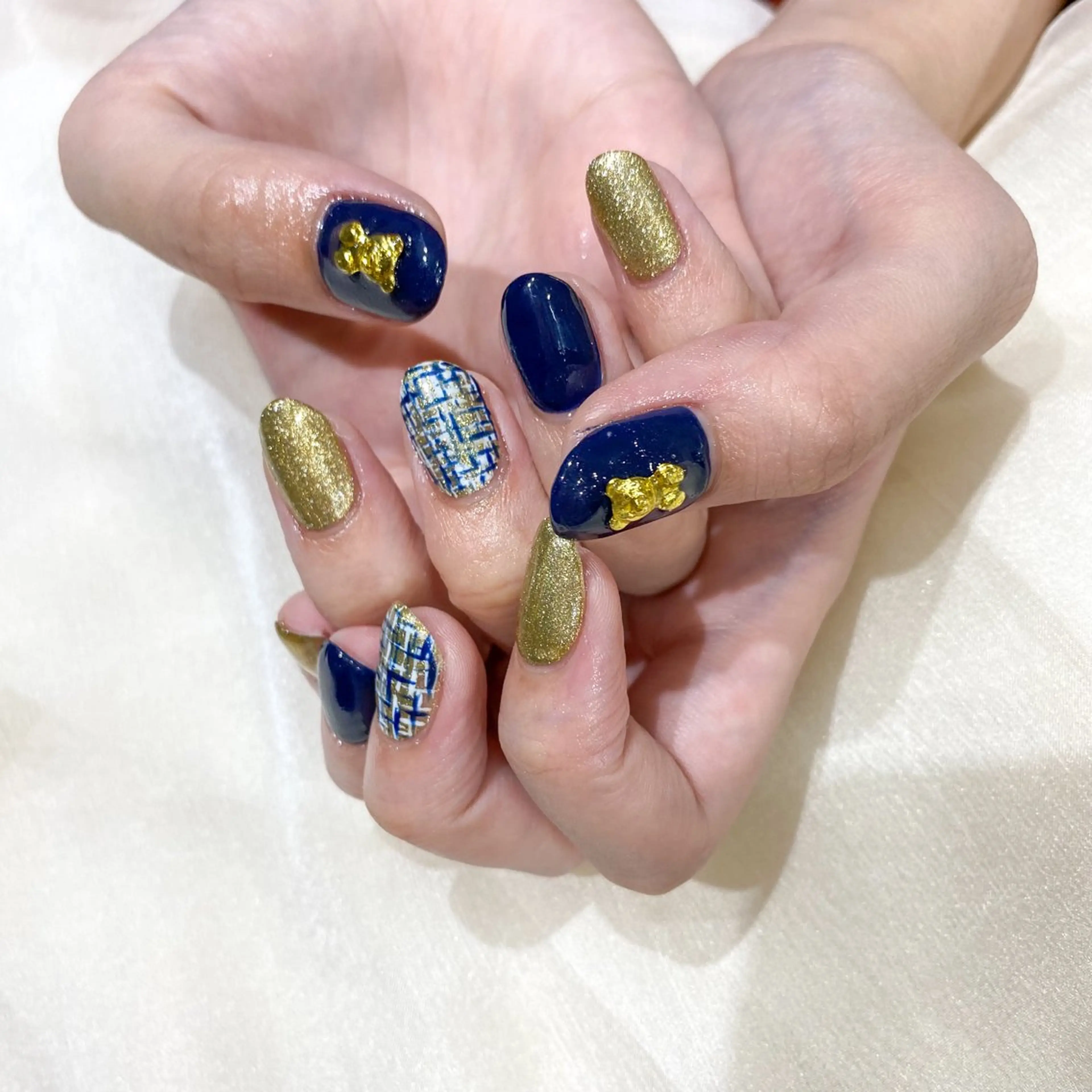 ネイル ツイードネイル ネイル空間所属・muguet🎀 nailのネイルデザイン