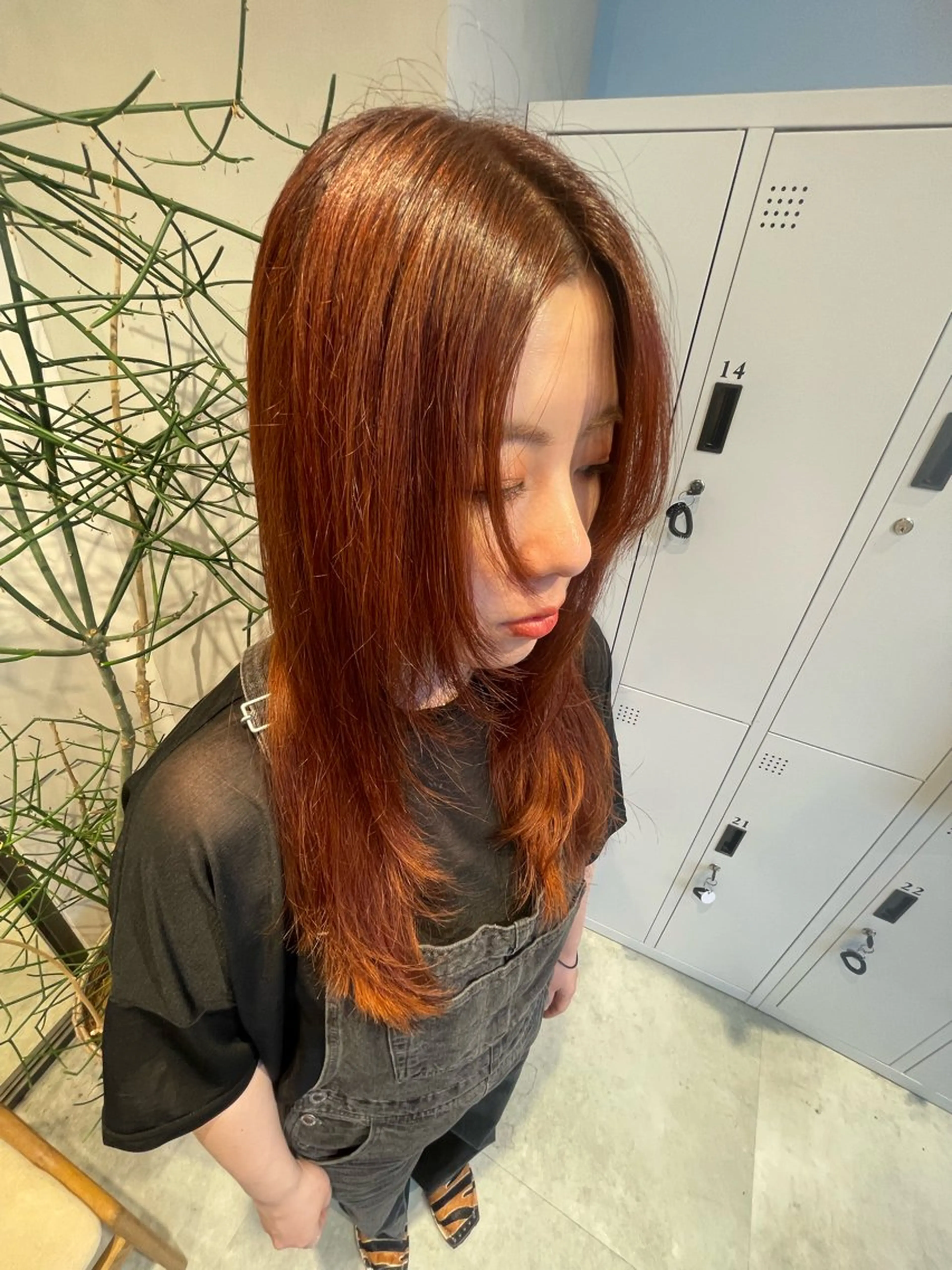 ロング カラー ブラウンカラー オレンジ オレンジブラウン ハイレイヤー レイヤーカット 透明感カラー✨艶髪 制作🌱山根あゆみのヘアスタイル