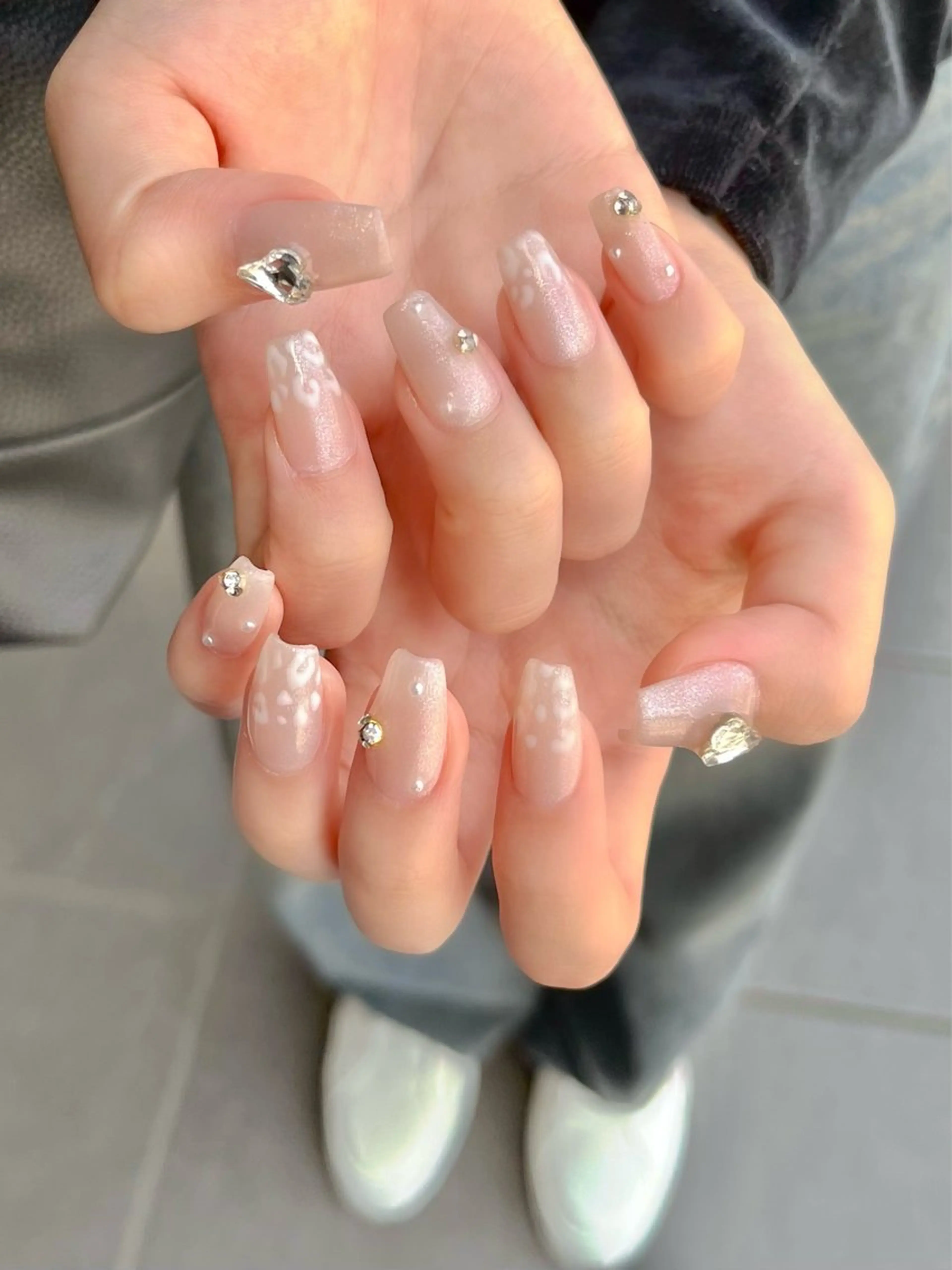 ネイル キラキラネイル マグネットネイル ワンカラーネイル スカルプネイル ワンホンネイル nine.🦋 YUKOのネイルデザイン