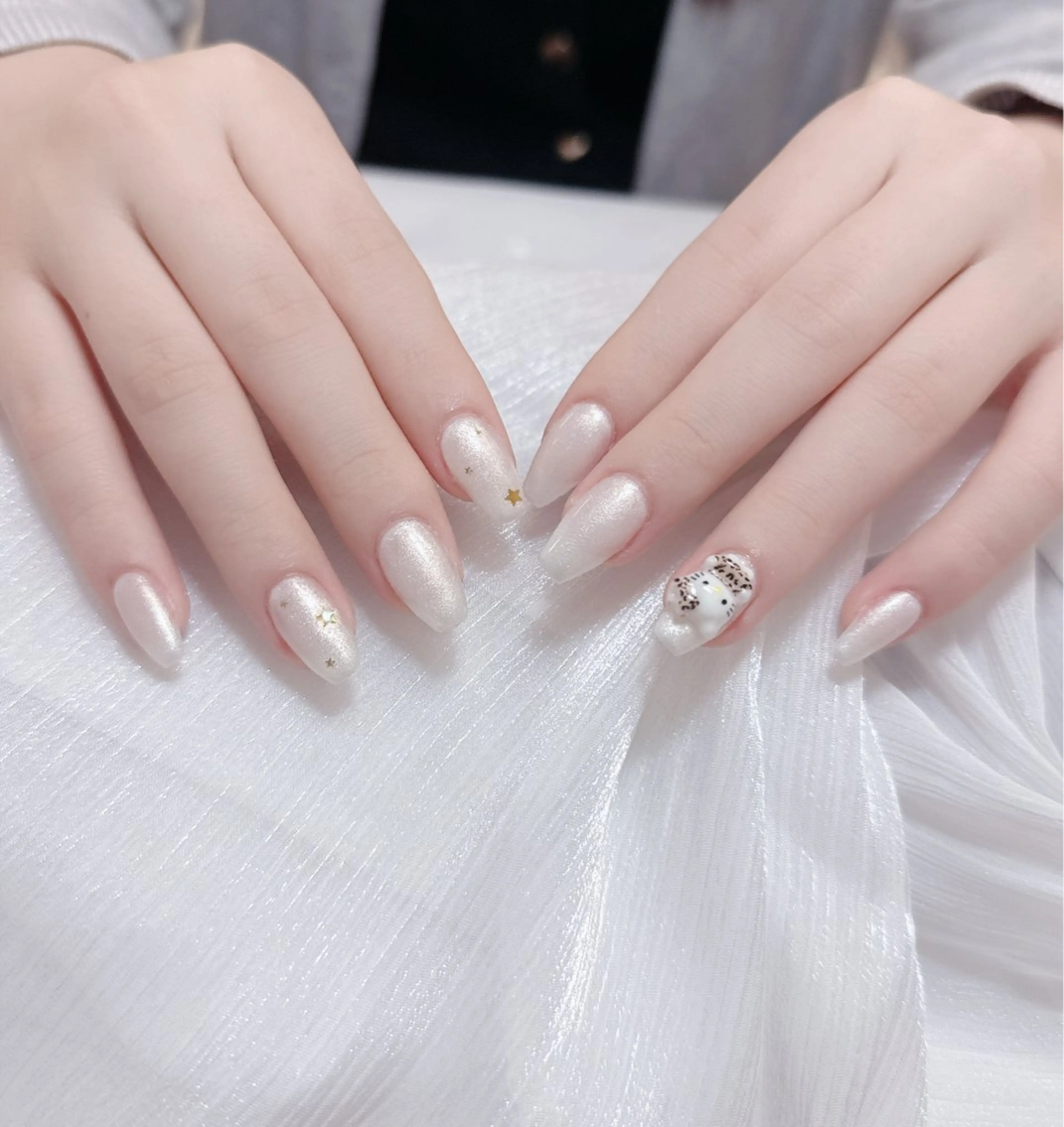 ネイル チークネイル フレンチネイル グラデーション キラキラネイル 韓国ネイル DUO MI所属・陳 rinaのネイルデザイン