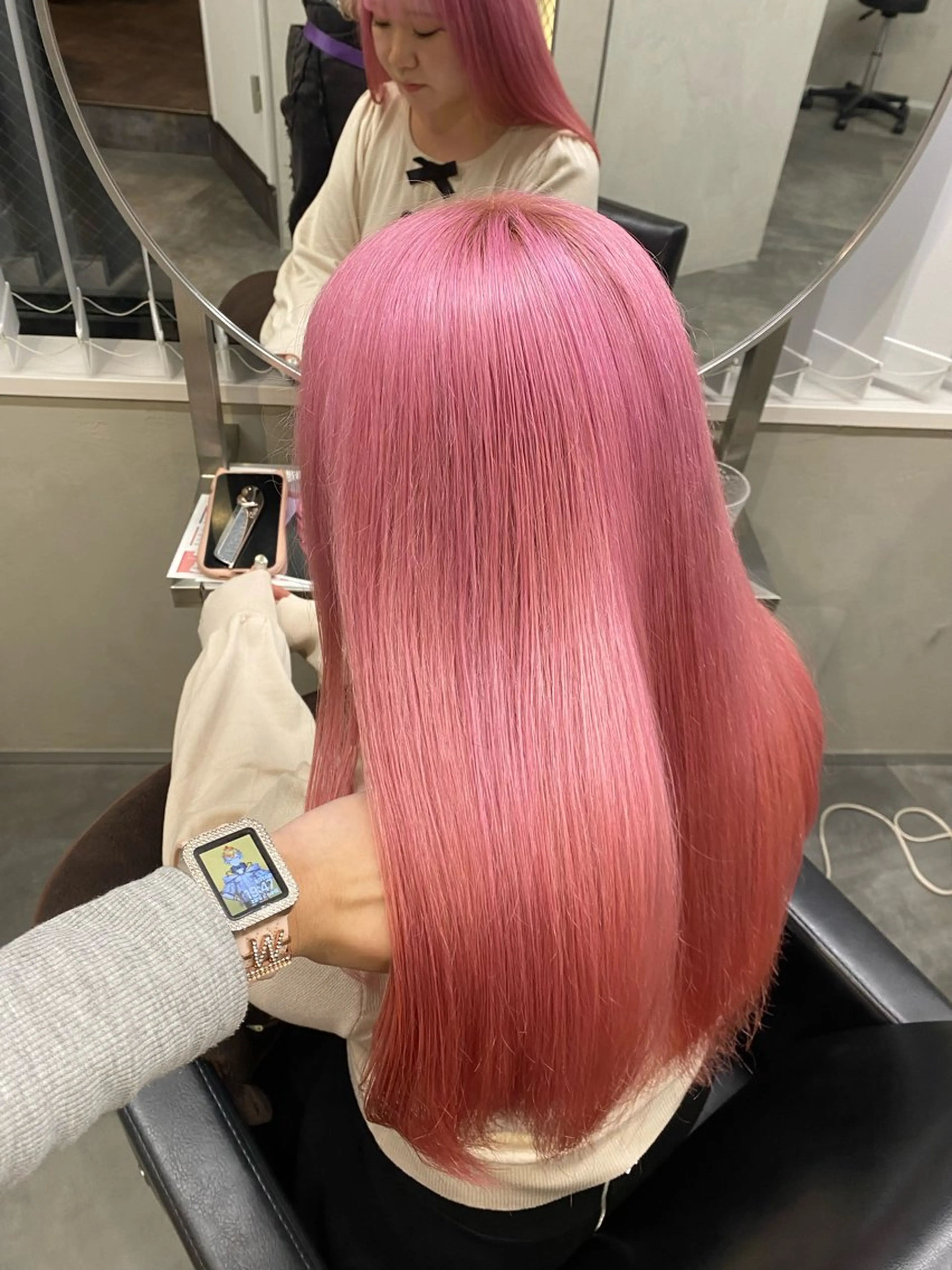 【ハイトーン】ブリーチ(1回)＋カラー＋髪質改善トリートメント＋前髪顔周りカット🌟🫧✂️の写真