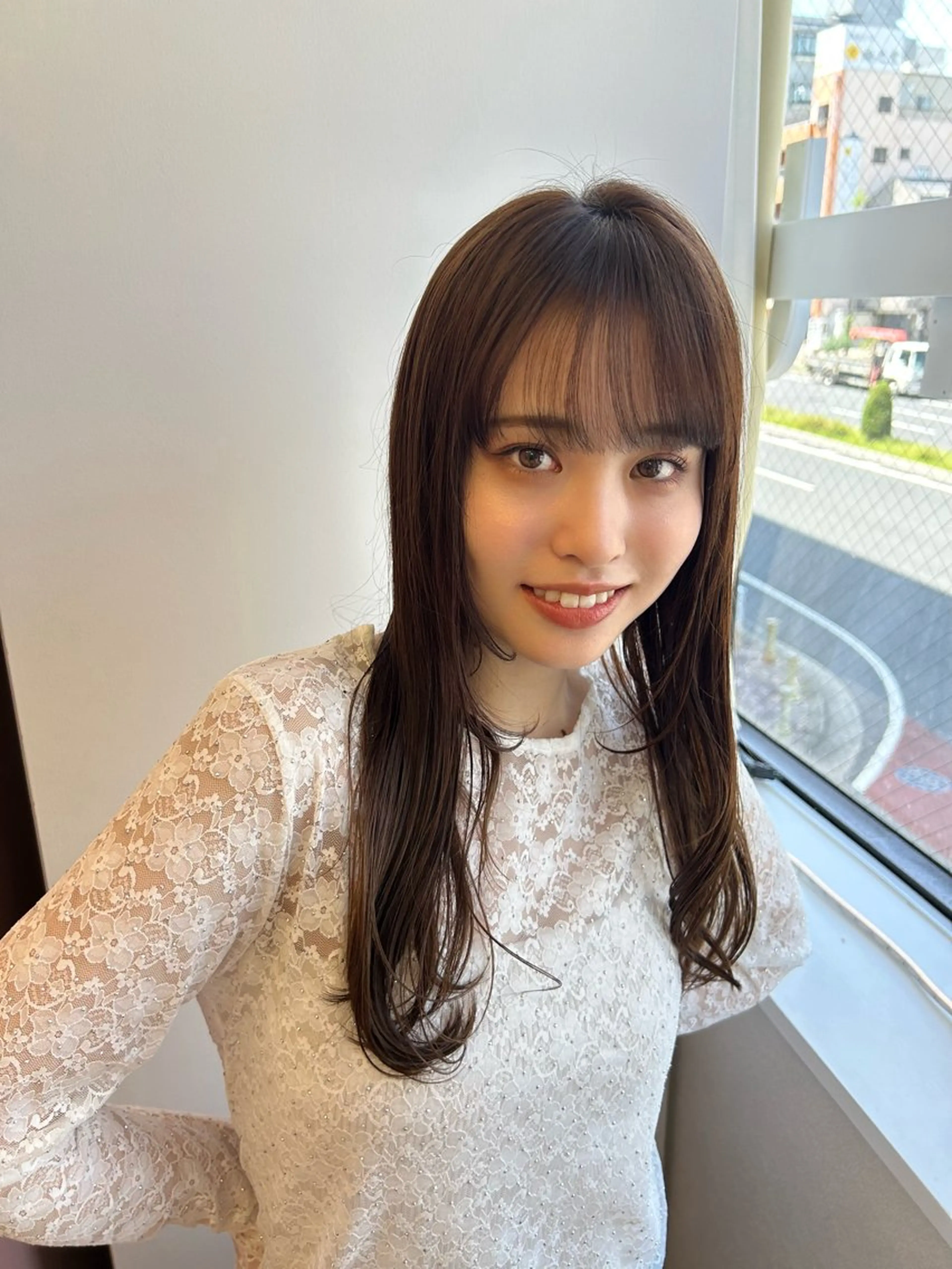 セミロング カラー カット ヘアカラー トリートメント 佐合 梨花 / ｅａｕ〈オー〉のヘアスタイル