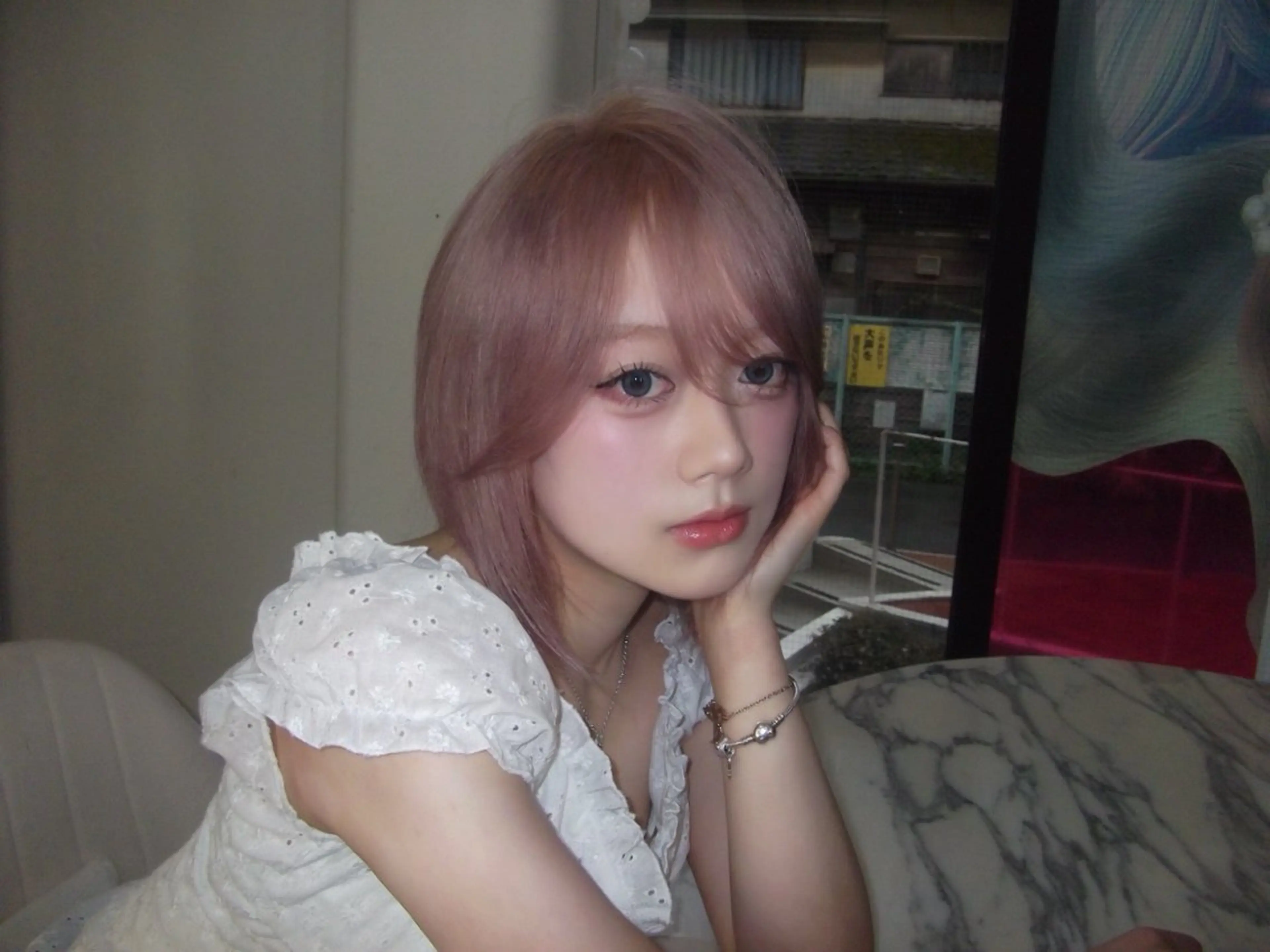 ミディアム ヘアカラー AIRA/ブリーチ ‪/透明感カラーのヘアスタイル