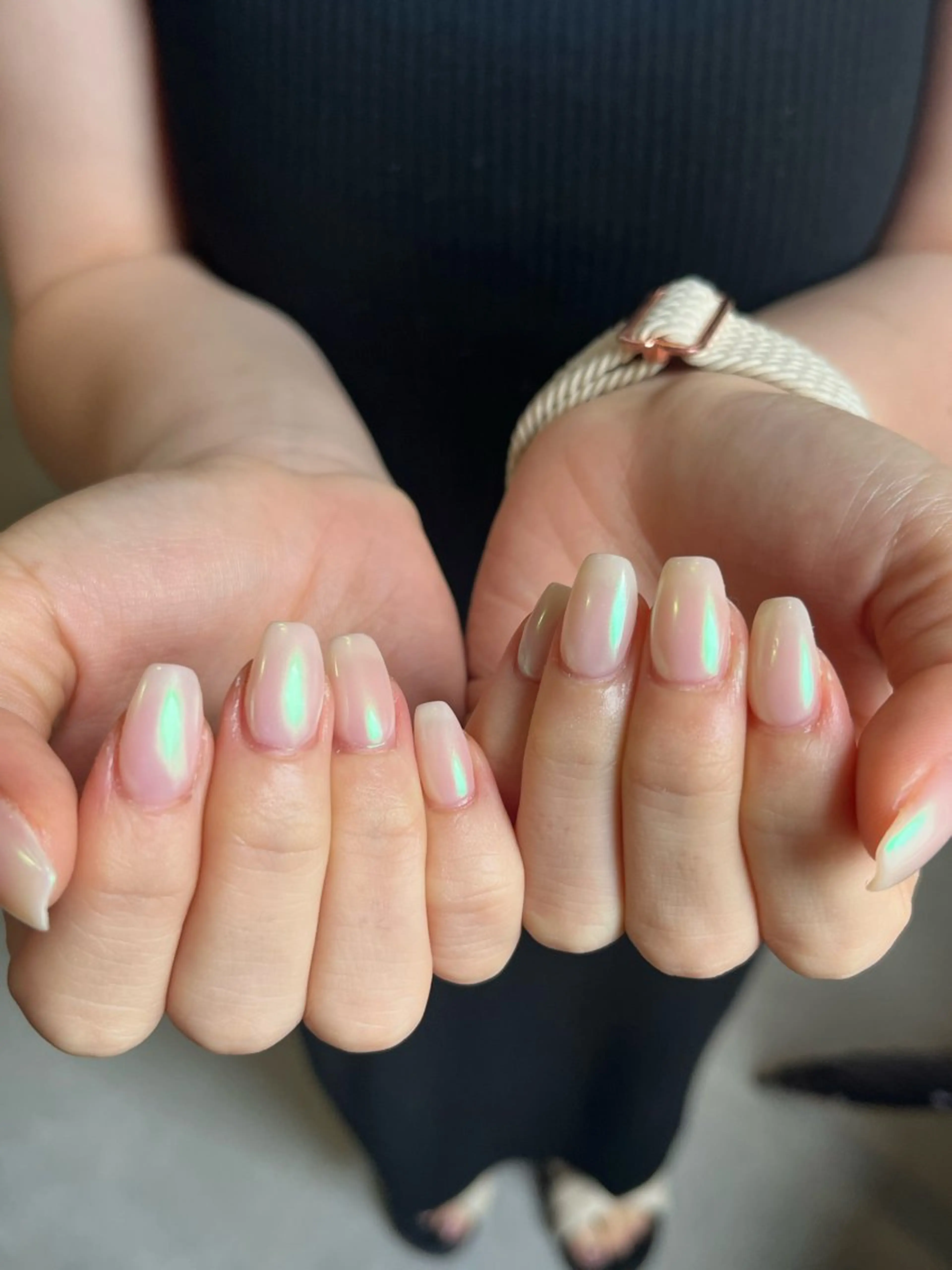 ネイル ハンドネイル +vico 堀江店所属・中西 春那のネイルデザイン