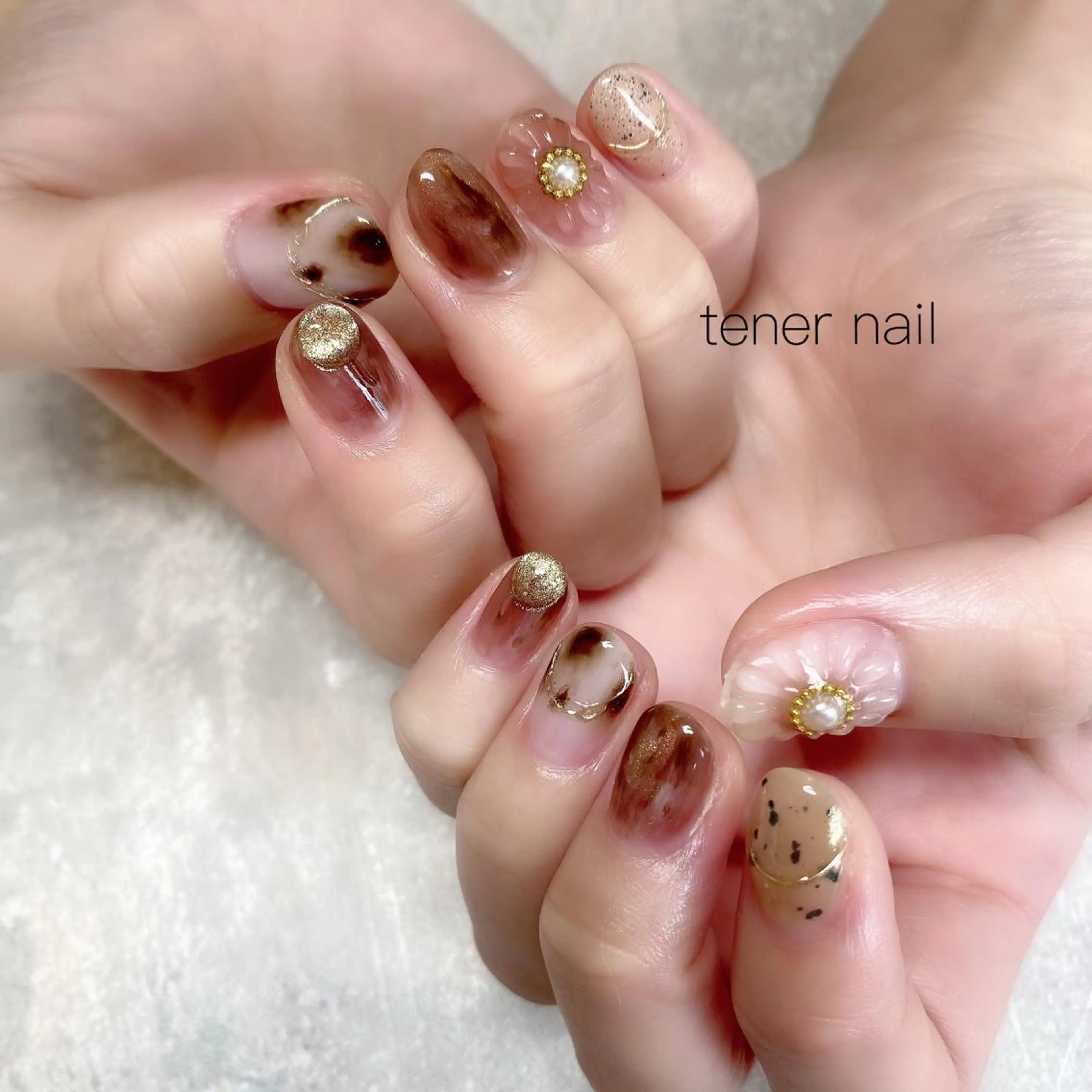 ネイル アニマル柄 フラワーネイル ぷっくりネイル tener  nail  テネルネイル所属・テネルネイル tener nailのネイルデザイン