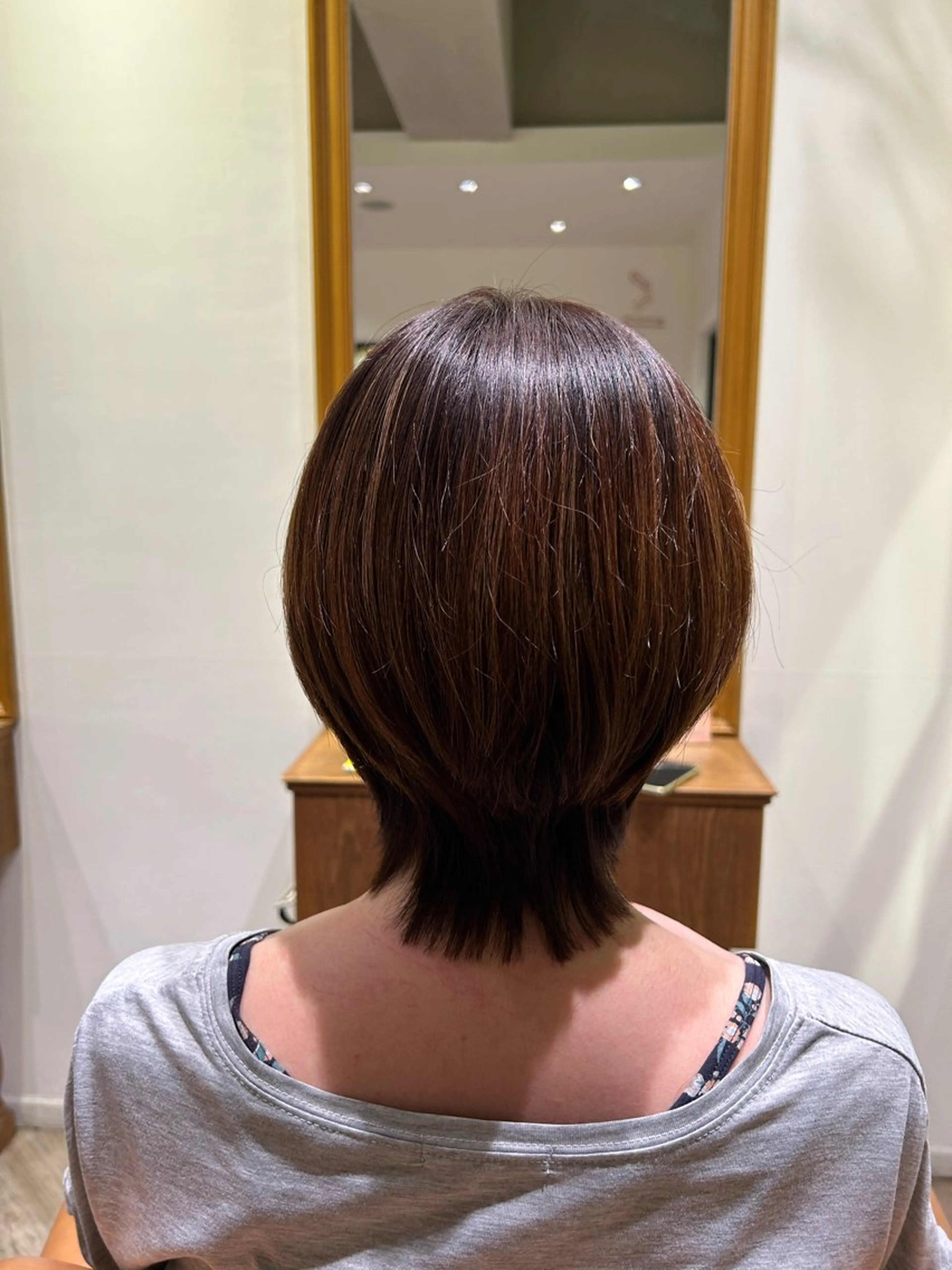 ミディアム 村松 美月のヘアスタイル