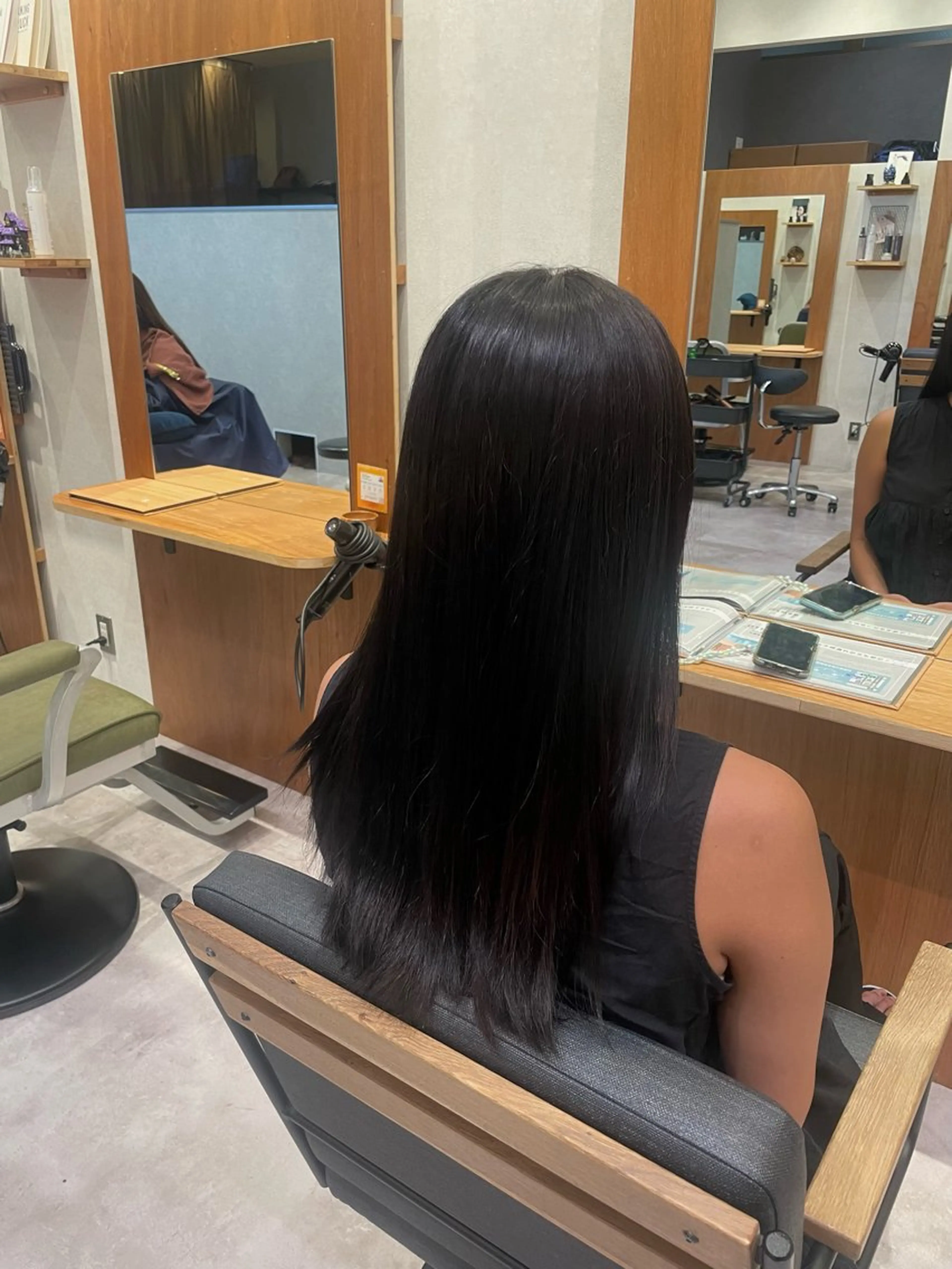 ロング 艶カラー 🎀良川琴奈のヘアスタイル