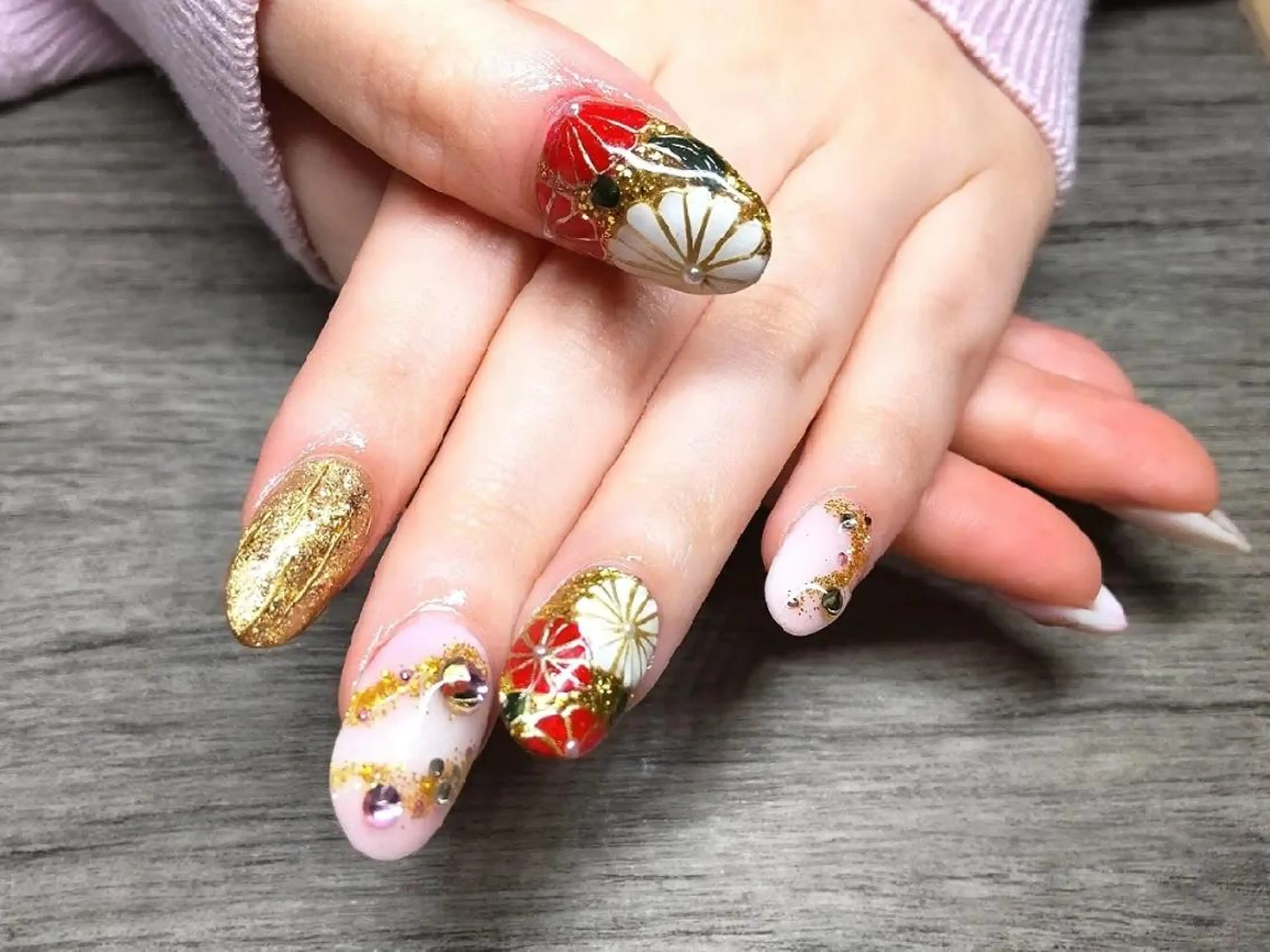 セミロング ネイル 成人式 長さ出し ジェルネイル ニュアンスネイル スカルプネイル ハンドネイル T&A nailのネイルデザイン