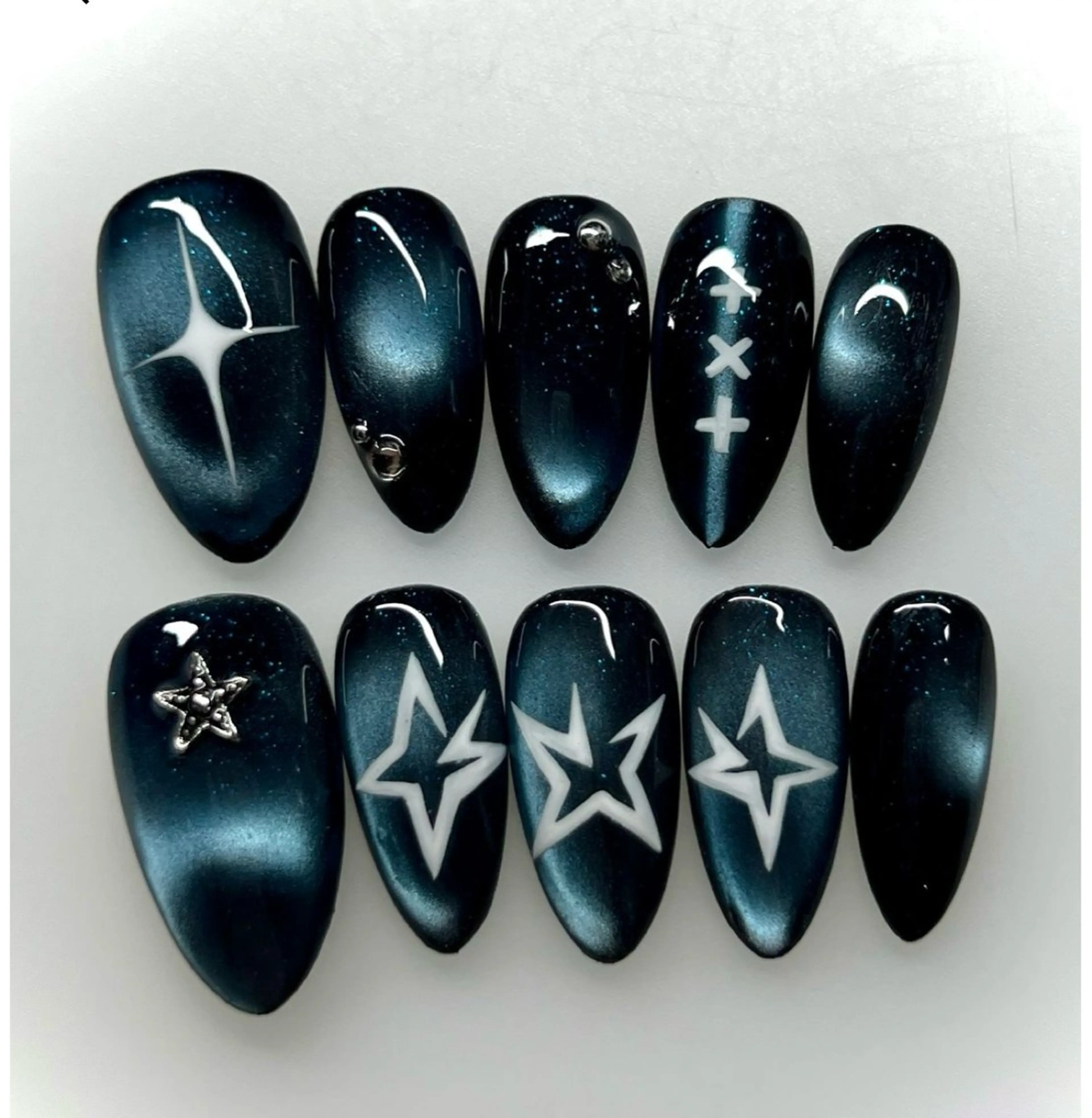 ネイル アートネイル フットネイル フレンチネイル ジェルネイル 韓国ネイル Kawaii Nail Salon所属・YURI NAIL NARITAのネイルデザイン