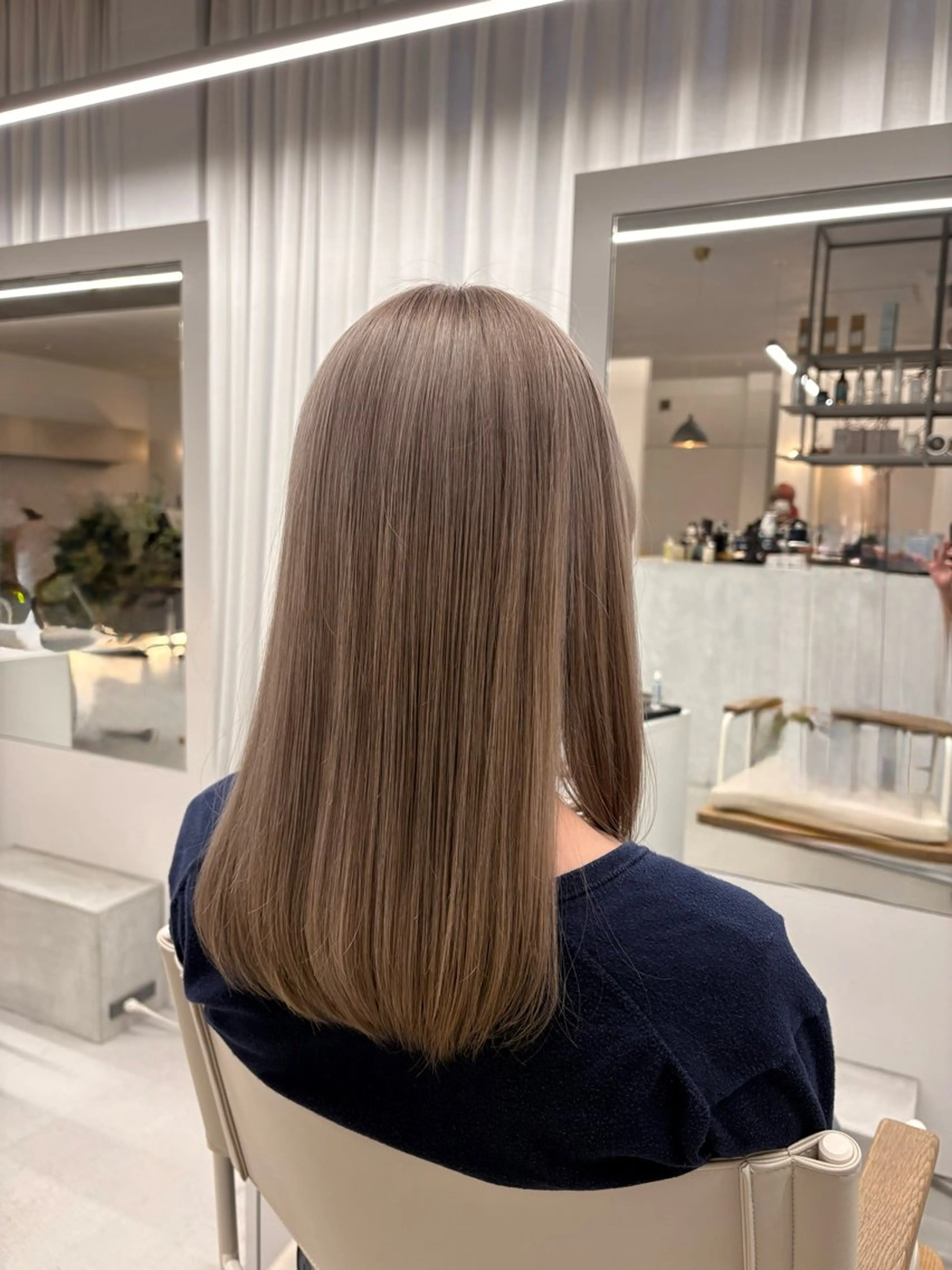 ミディアム ヘアカラー トリートメント 透明感/艶髪カラー/ 韓国/rinaのヘアスタイル