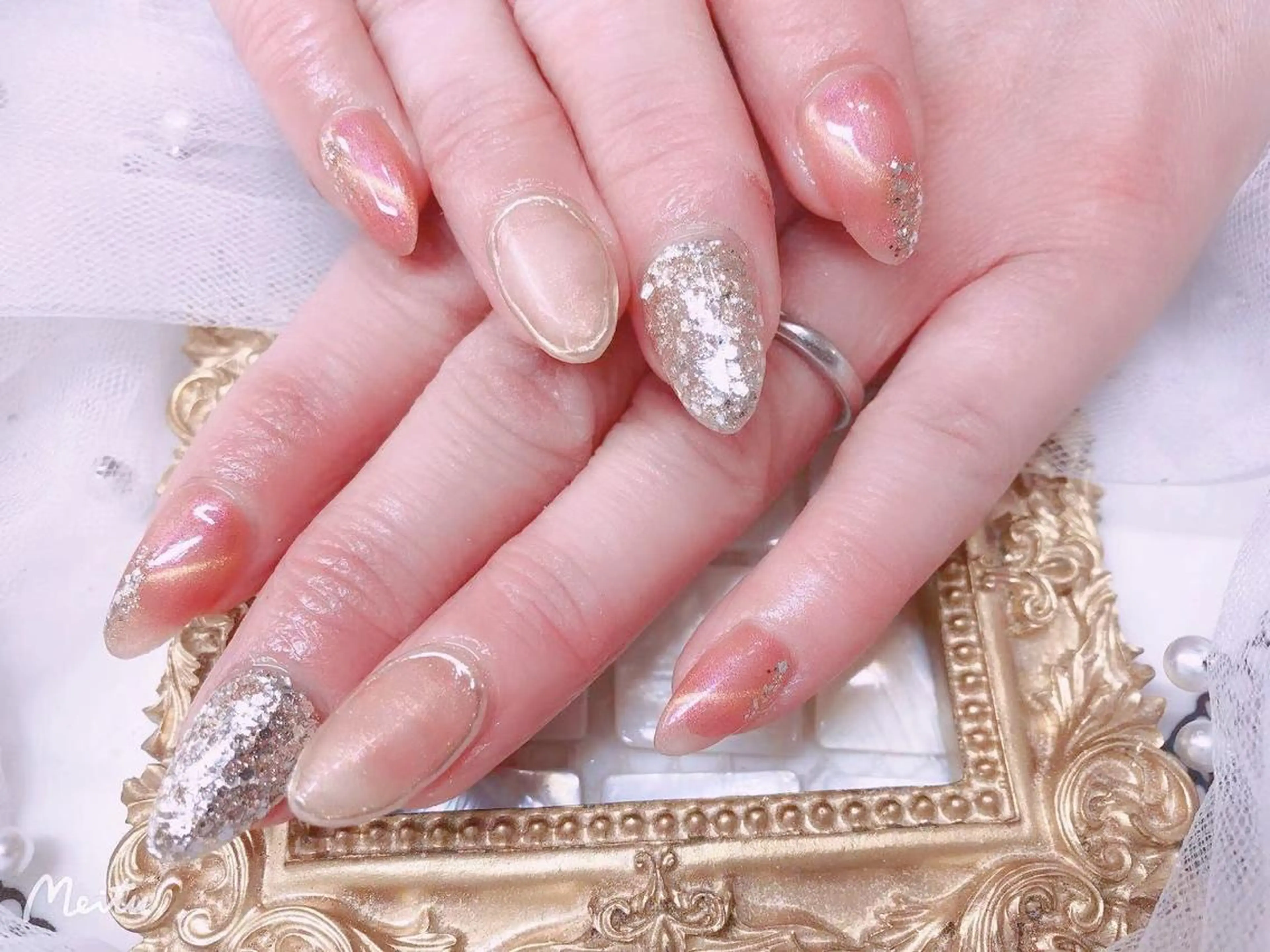 ネイル ハンドネイル マジックミラー所属・マジック ミラーのネイルデザイン