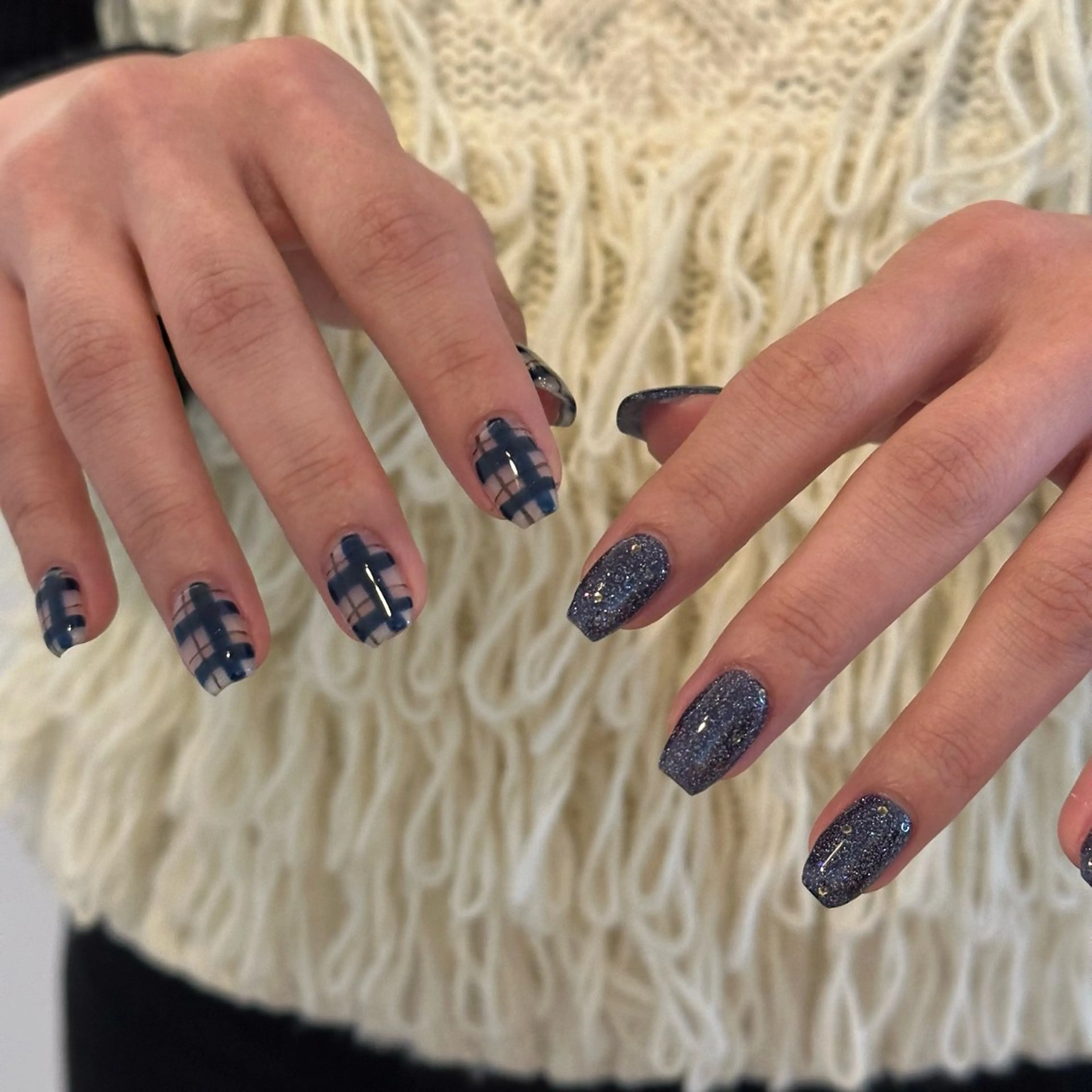 ネイル 白垣 月の眉毛・アイブロウイメージ