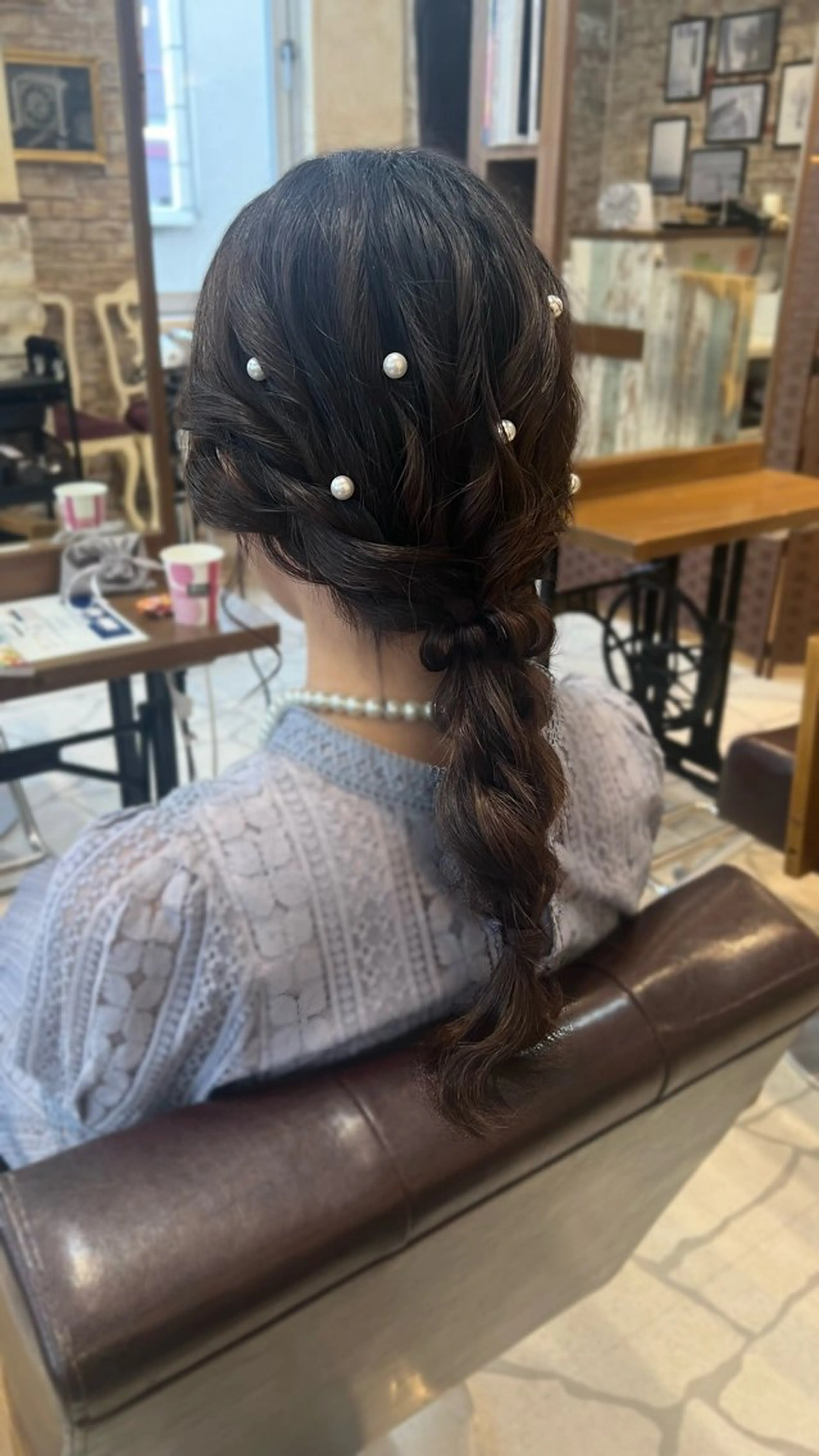 ロング ヘアアレンジ 栗林 萌々のヘアスタイル