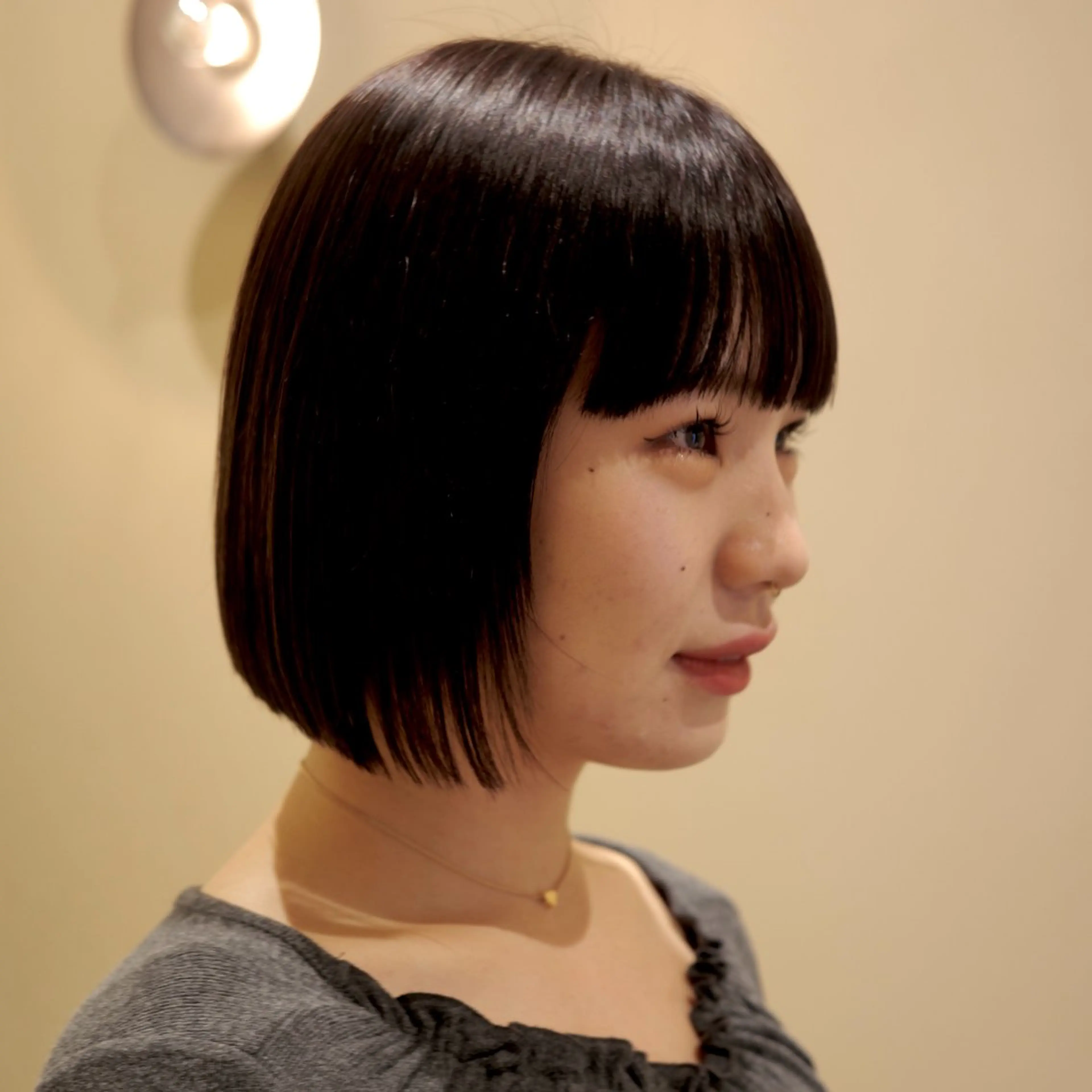 ショート 韓国ヘア/髪質改善/ レイヤー/ブラウンのヘアスタイル