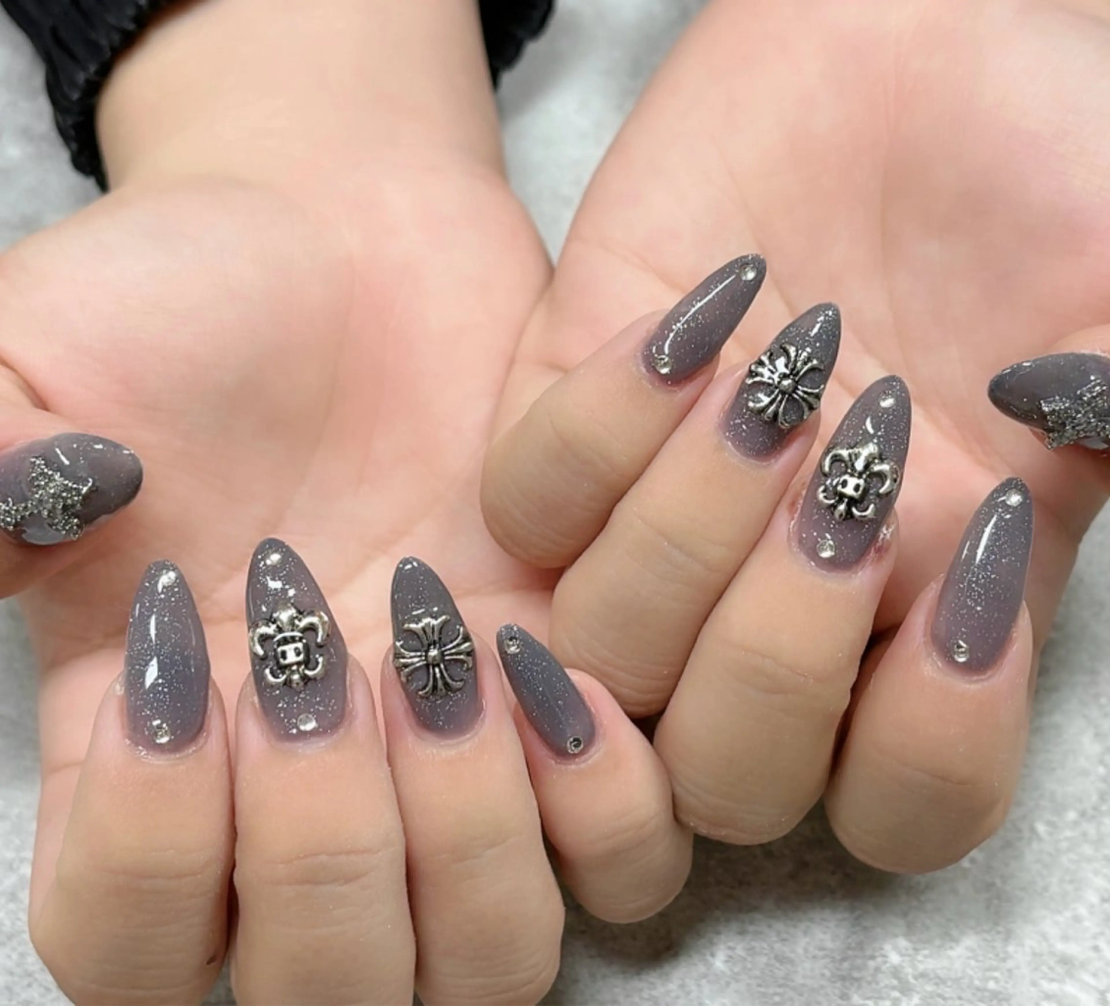 ネイル ハンドネイル protea澤本 凜のネイルデザイン