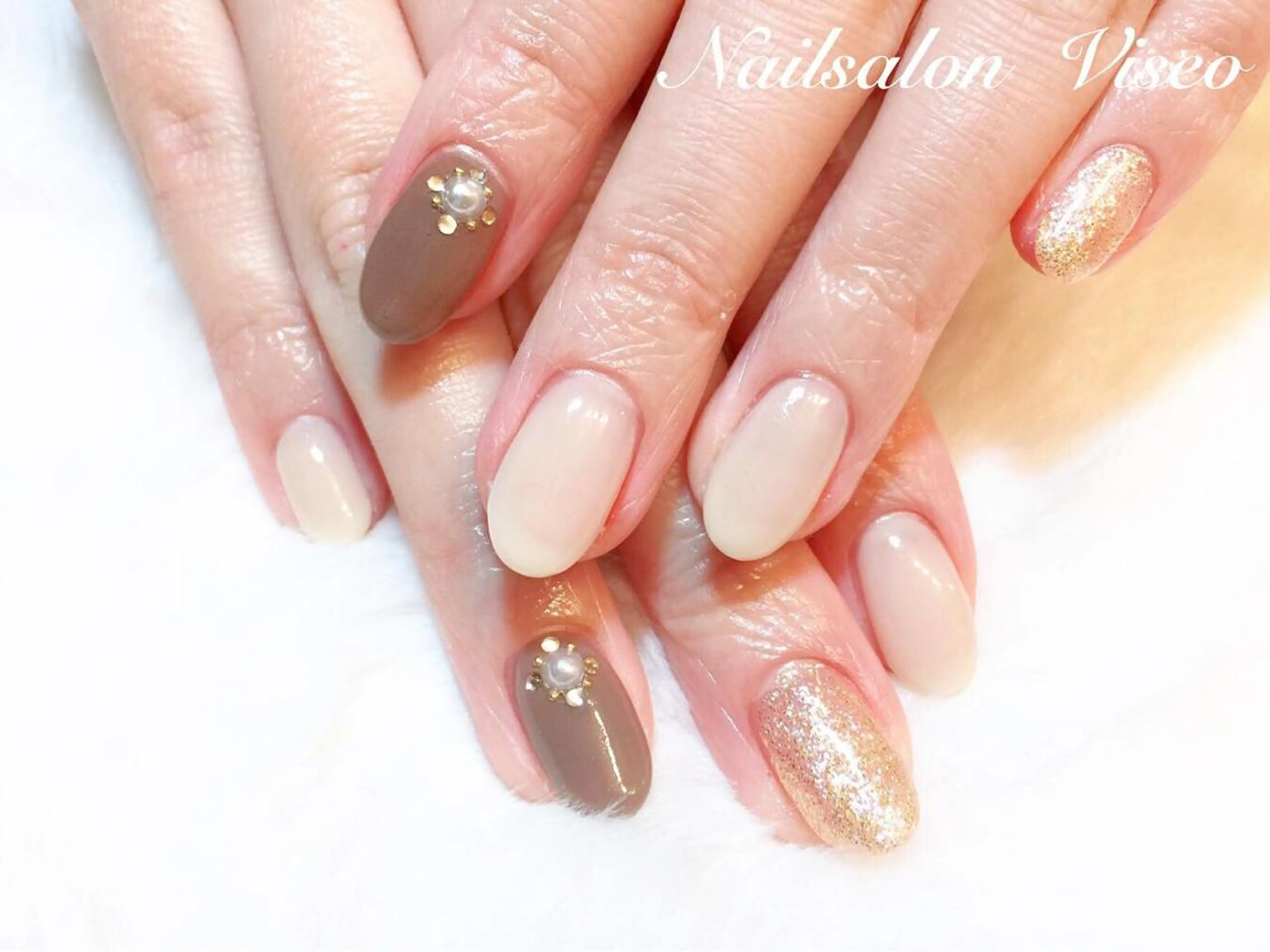 ネイル Viseo《6週間 長持ちパラジェル》のネイルデザイン