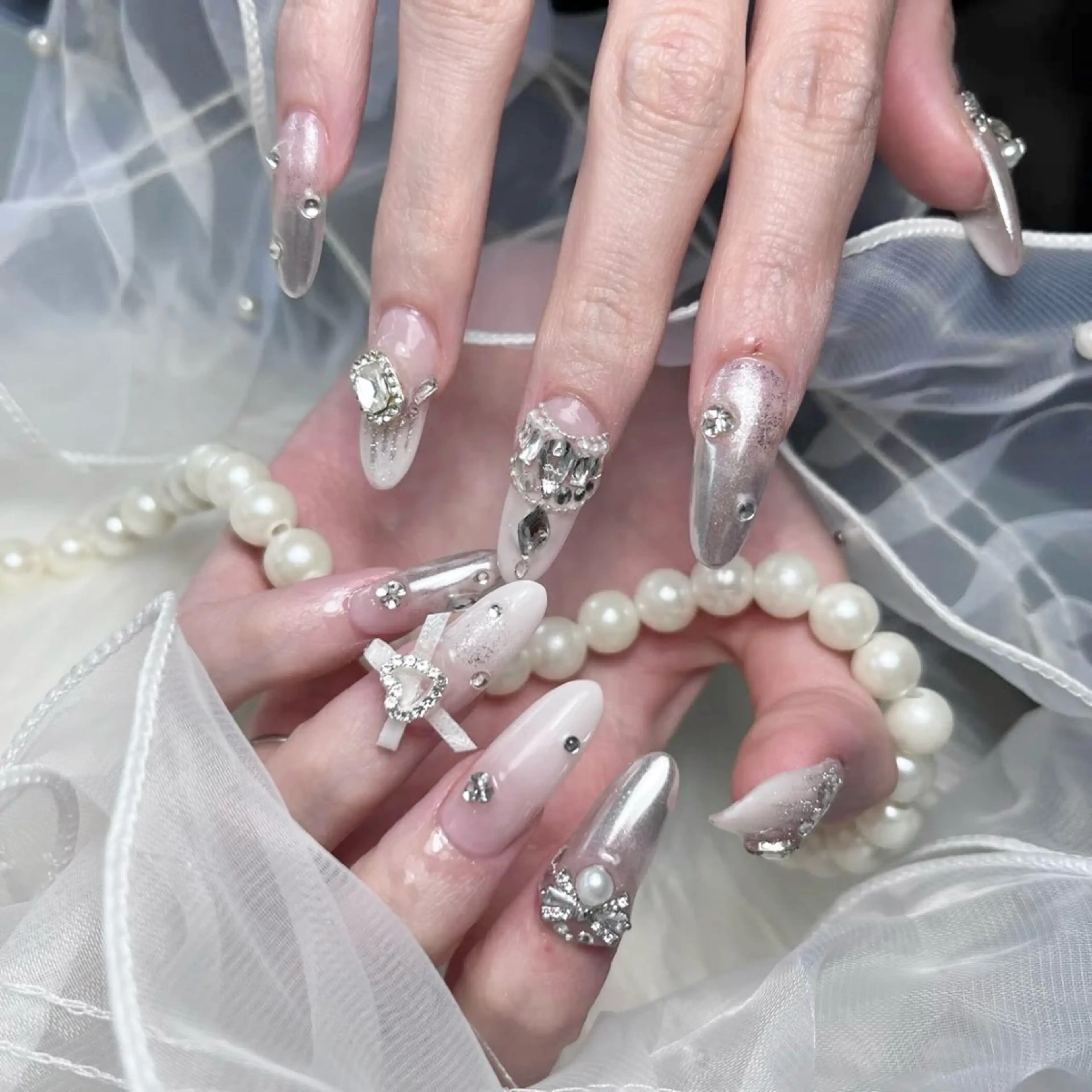 持ち込みOK◎フリーアート(7~10本)の写真