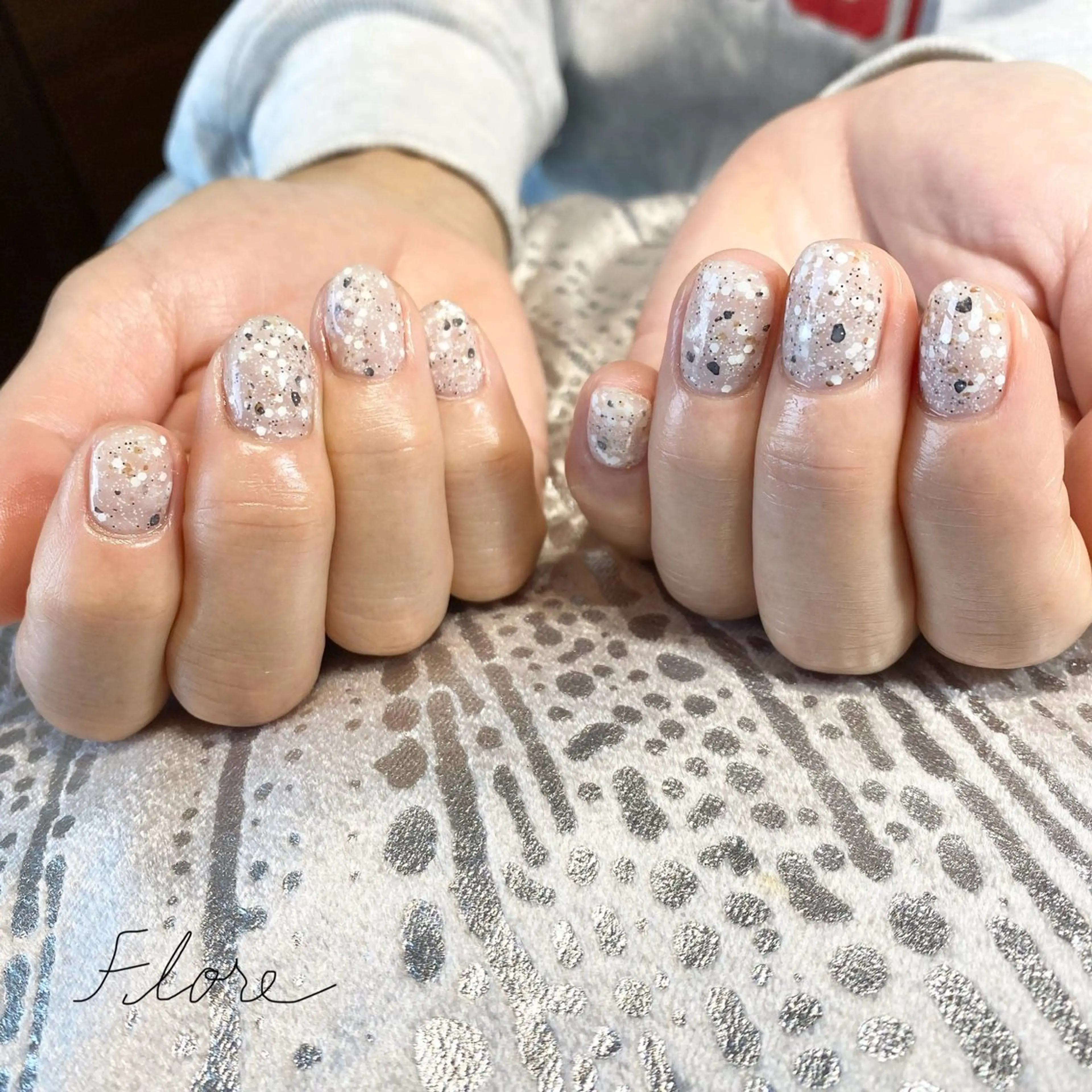 ネイル Flore (フロール)の眉毛・アイブロウイメージ