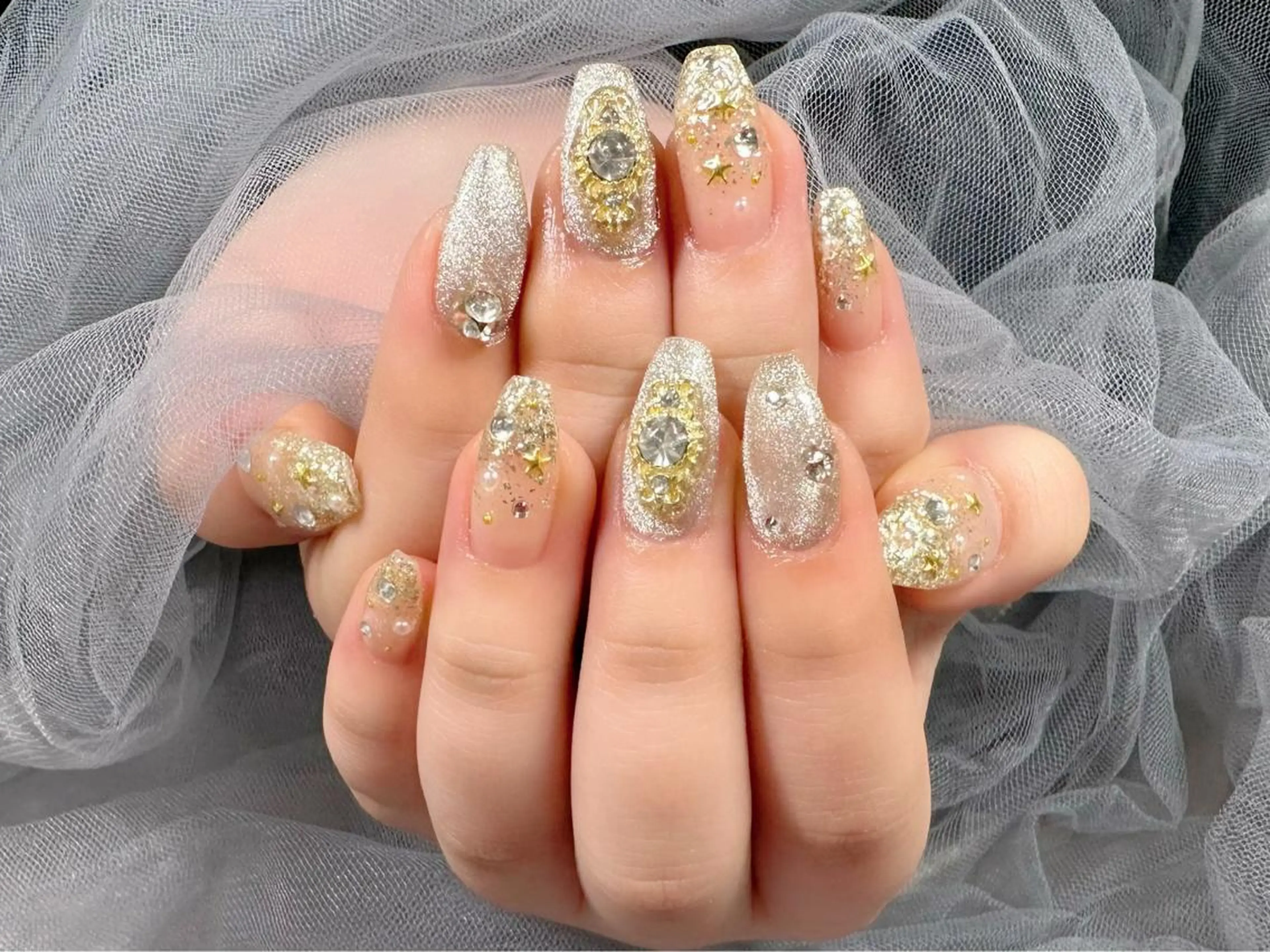 ネイル キラキラネイル ラメ(グリッター) ラメグラデーション マグネットネイル ハンドネイル KURELLY所属・Nail Salon KURELLYのネイルデザイン