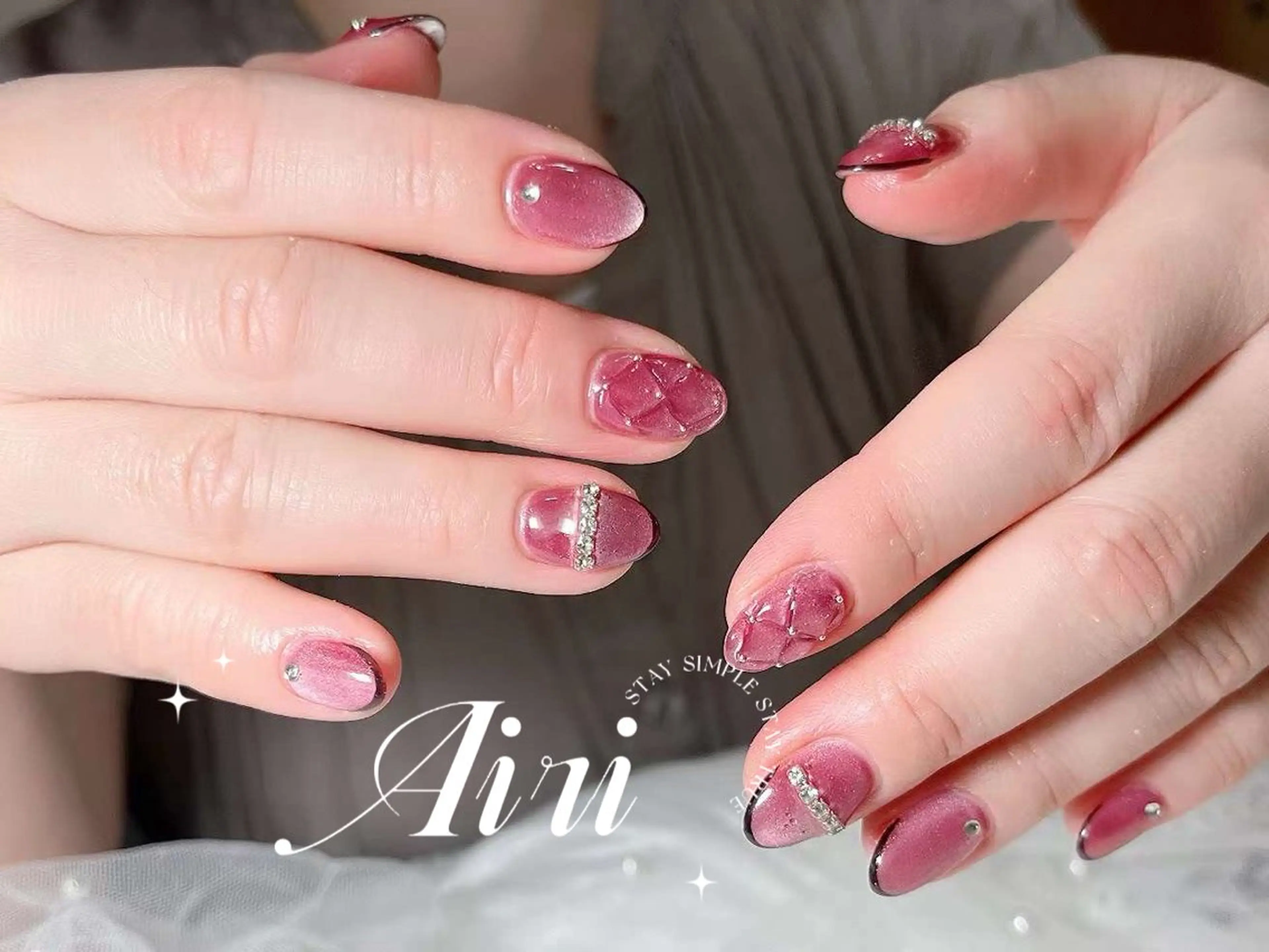 ネイル ハンドネイル ネイルサロンAiri 長さ出し·シンプルのネイルデザイン