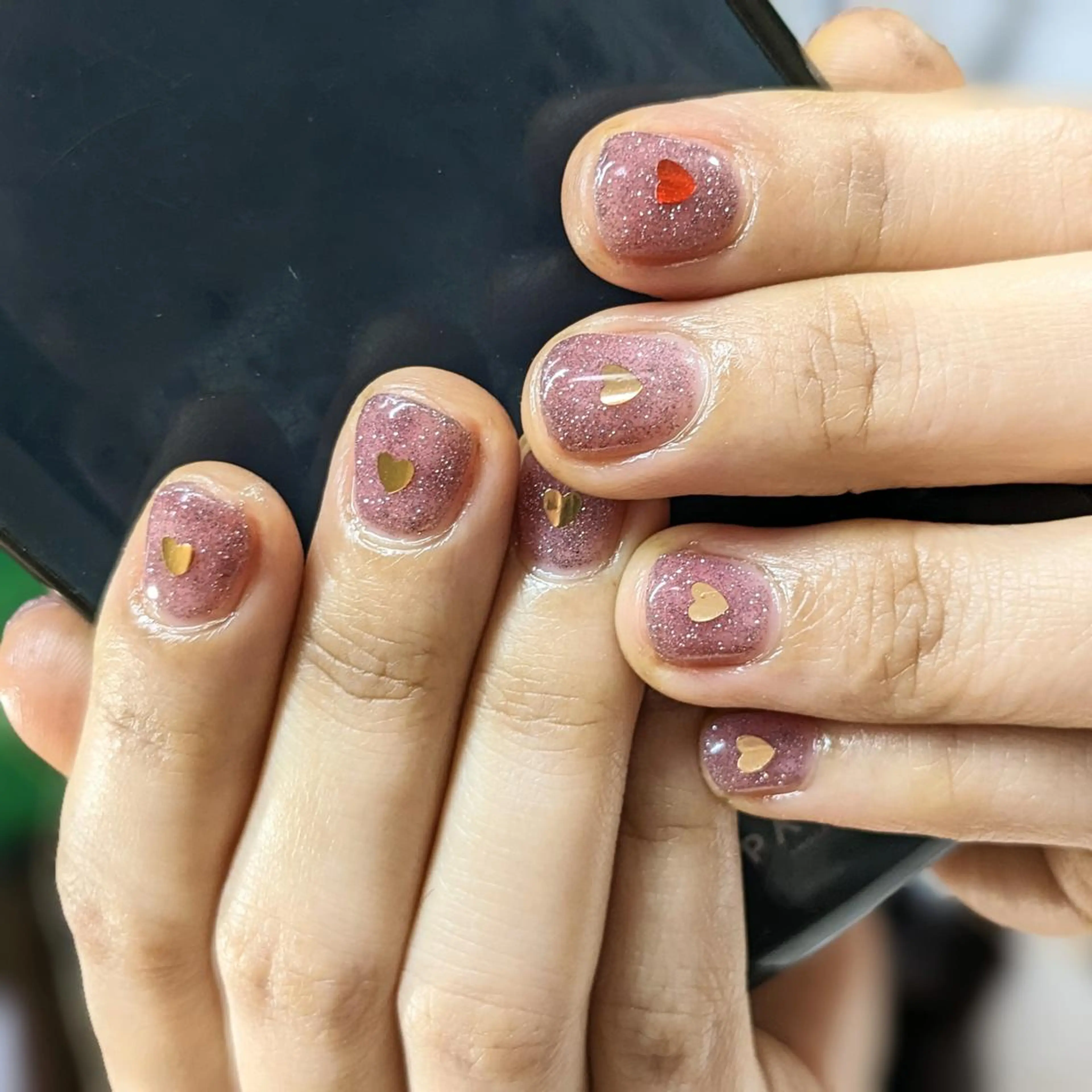 ネイル フラッシュネイル ハート キラキラネイル ピンク ハンドネイル ネイルサロンベルティ .keikoのネイルデザイン