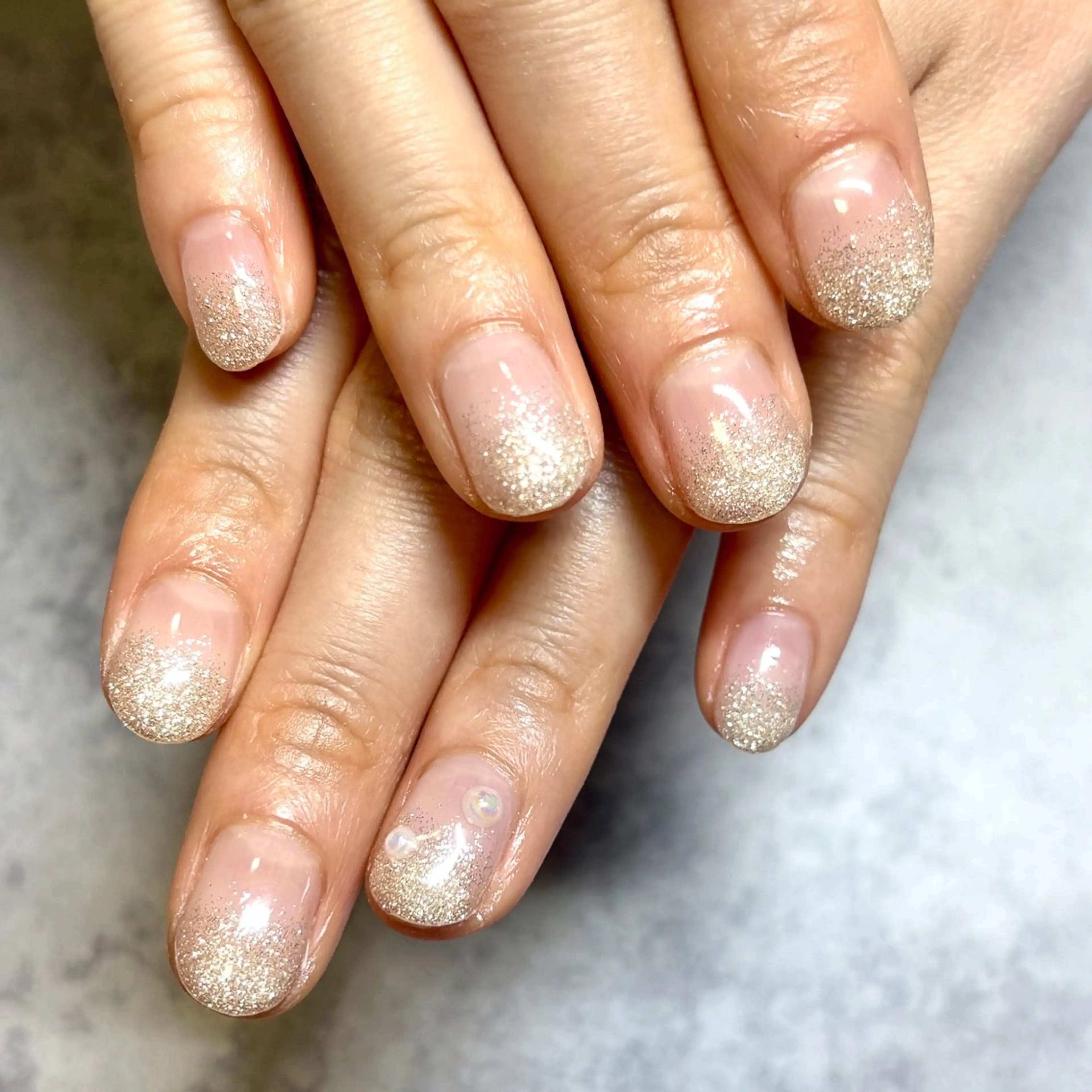 ネイル ハンドネイル エリシアン ビューティーネイルのネイルデザイン