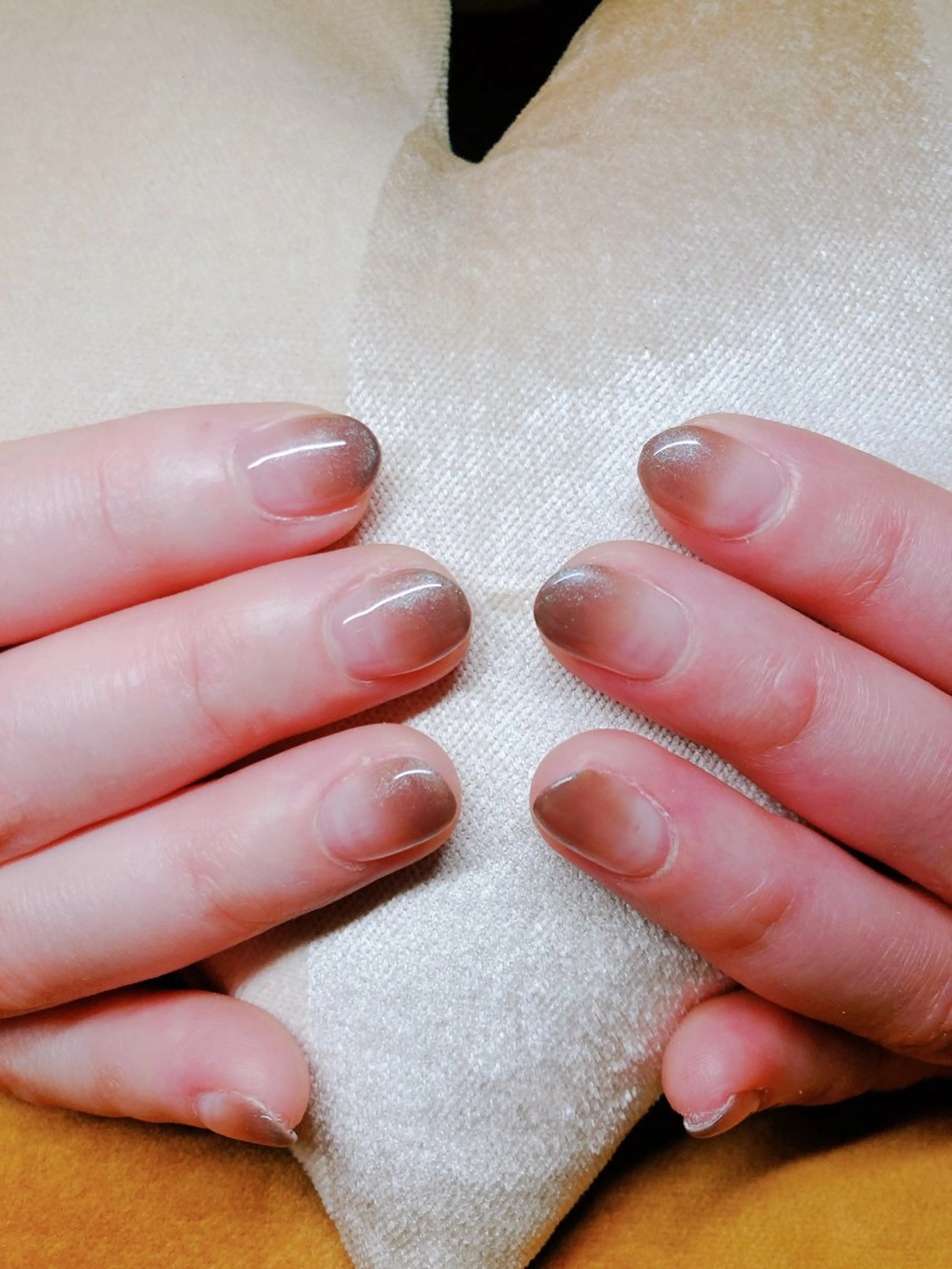 ネイル ECLAT エクラ所属・寺山 千鶴のネイルデザイン