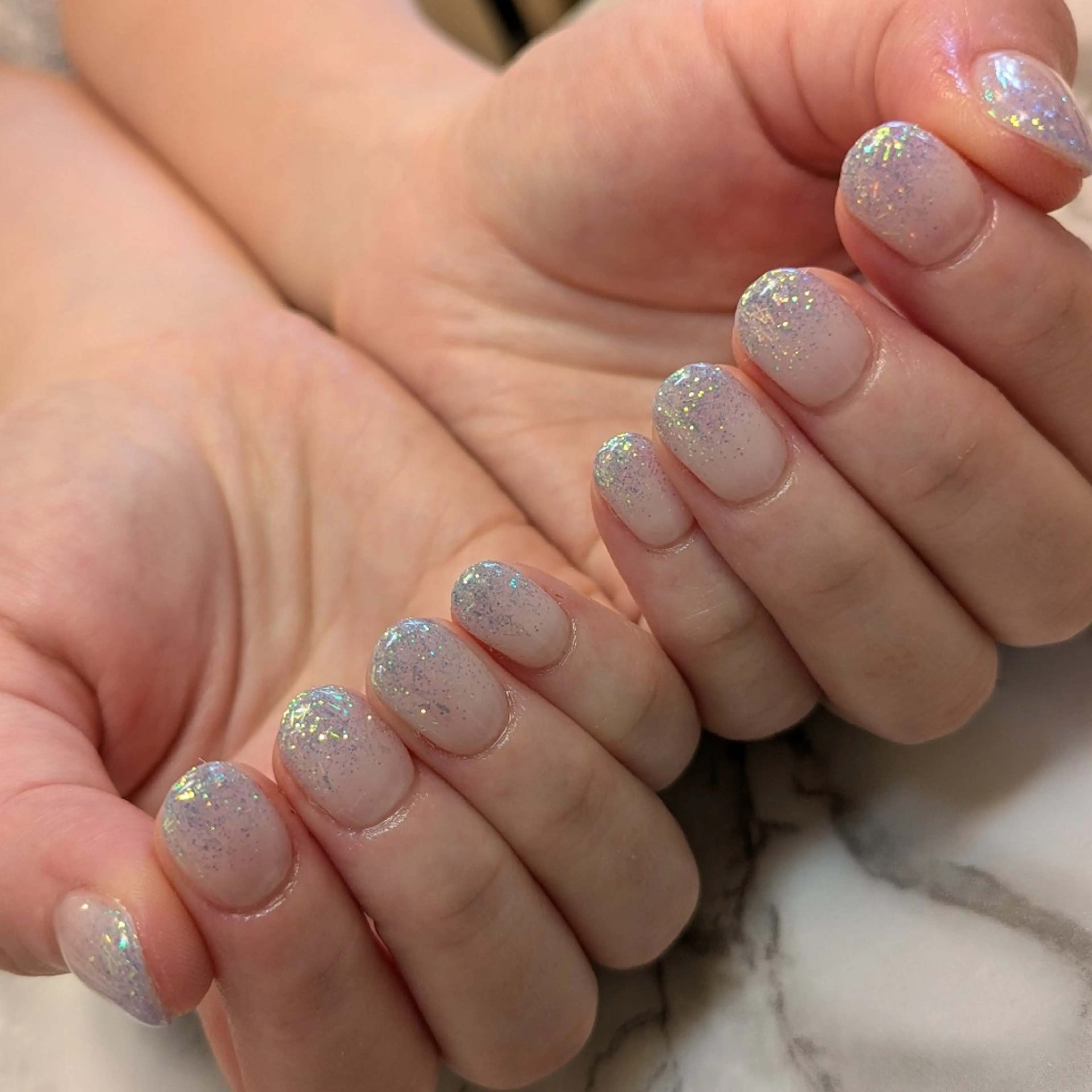 ネイル グラデーション ジェヌインネイル 河内のネイルデザイン